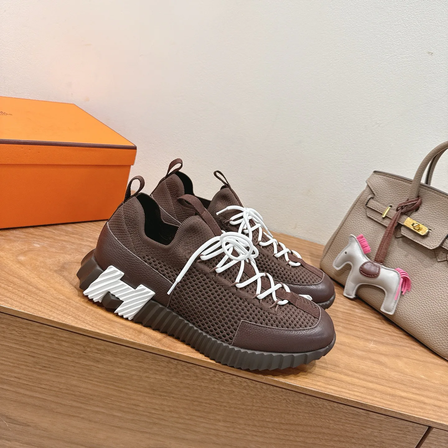 Кроссовки Женские Hermes 4852657