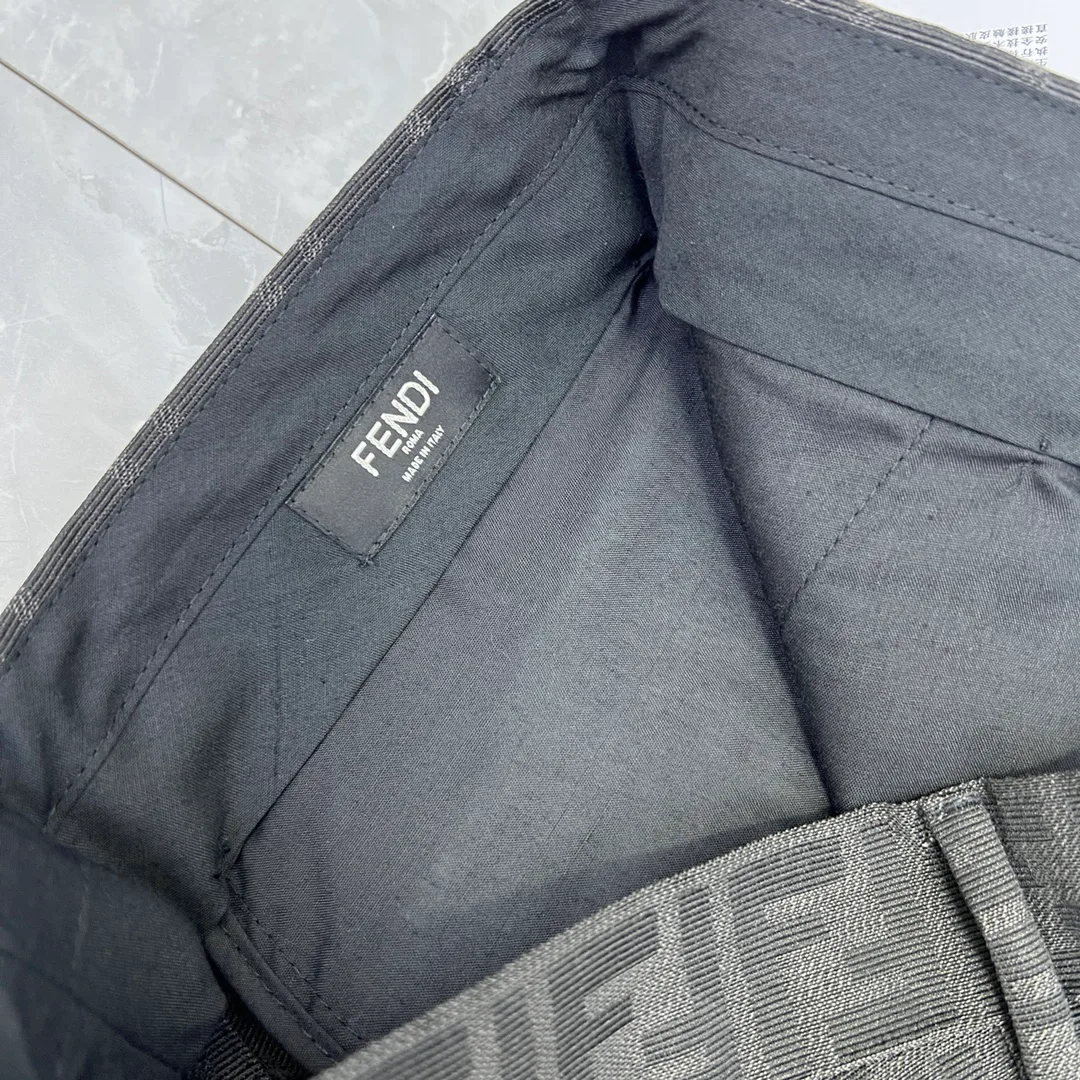 Шорты Женские Fendi 22106