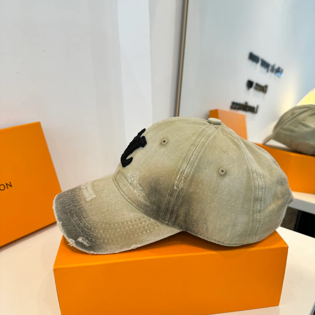 Головные Уборы Louis Vuitton 12662018