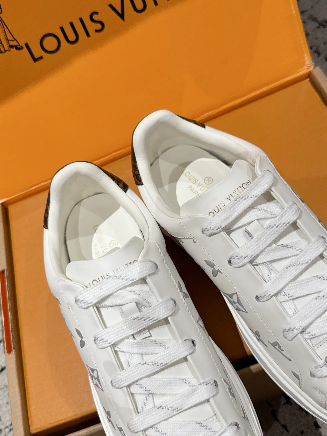 Кеды Женские Louis Vuitton 11214829