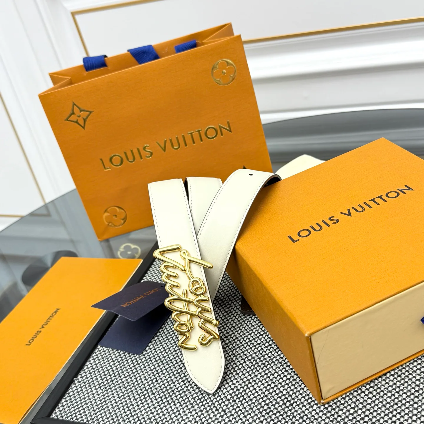 Ремни Louis Vuitton 270489