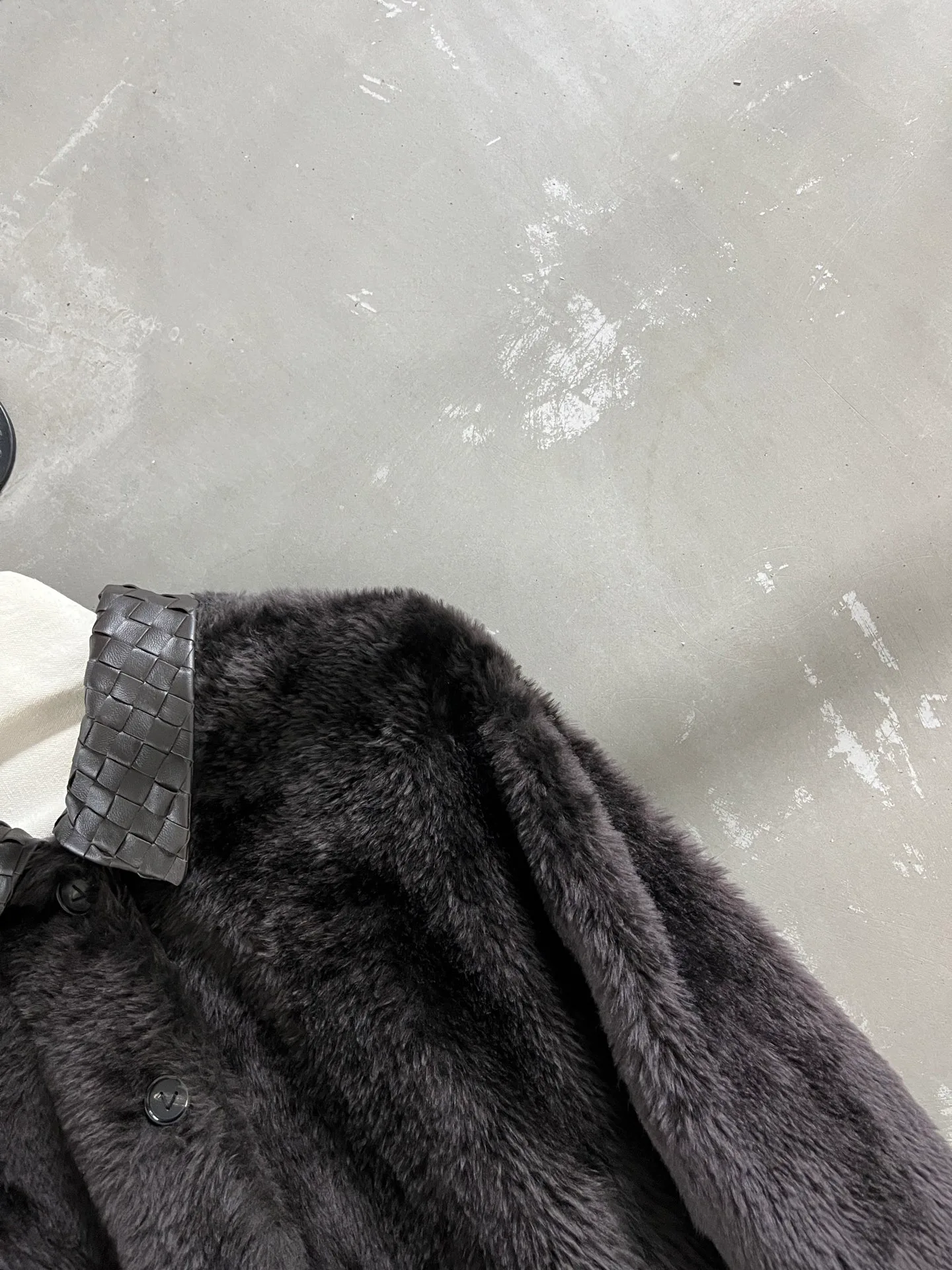 Кожаные Куртки И Дублёнки Женские Bottega Veneta 18770085