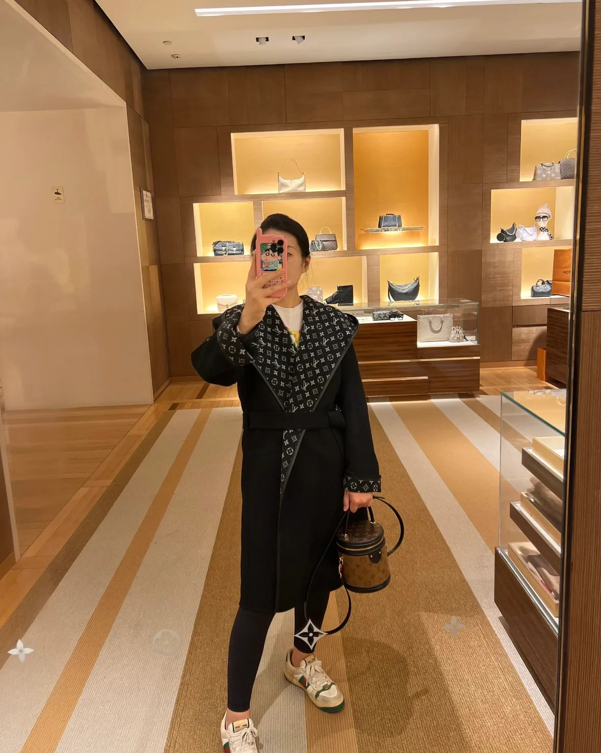 Пальто Женские Louis Vuitton 19390780