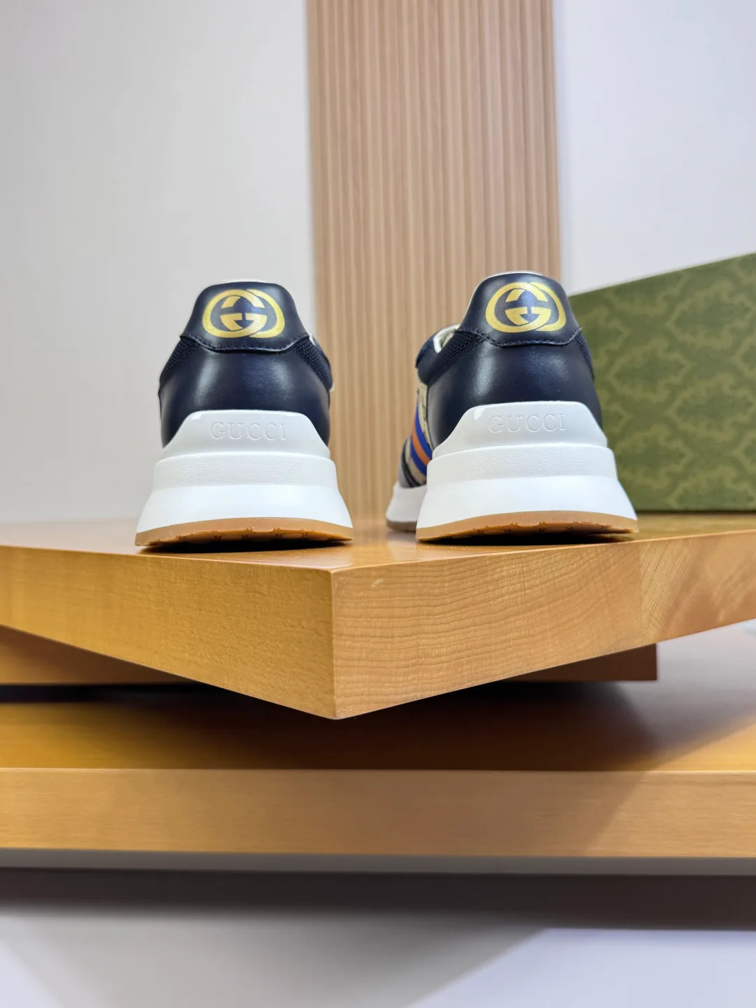 Кроссовки Мужские Gucci 115751