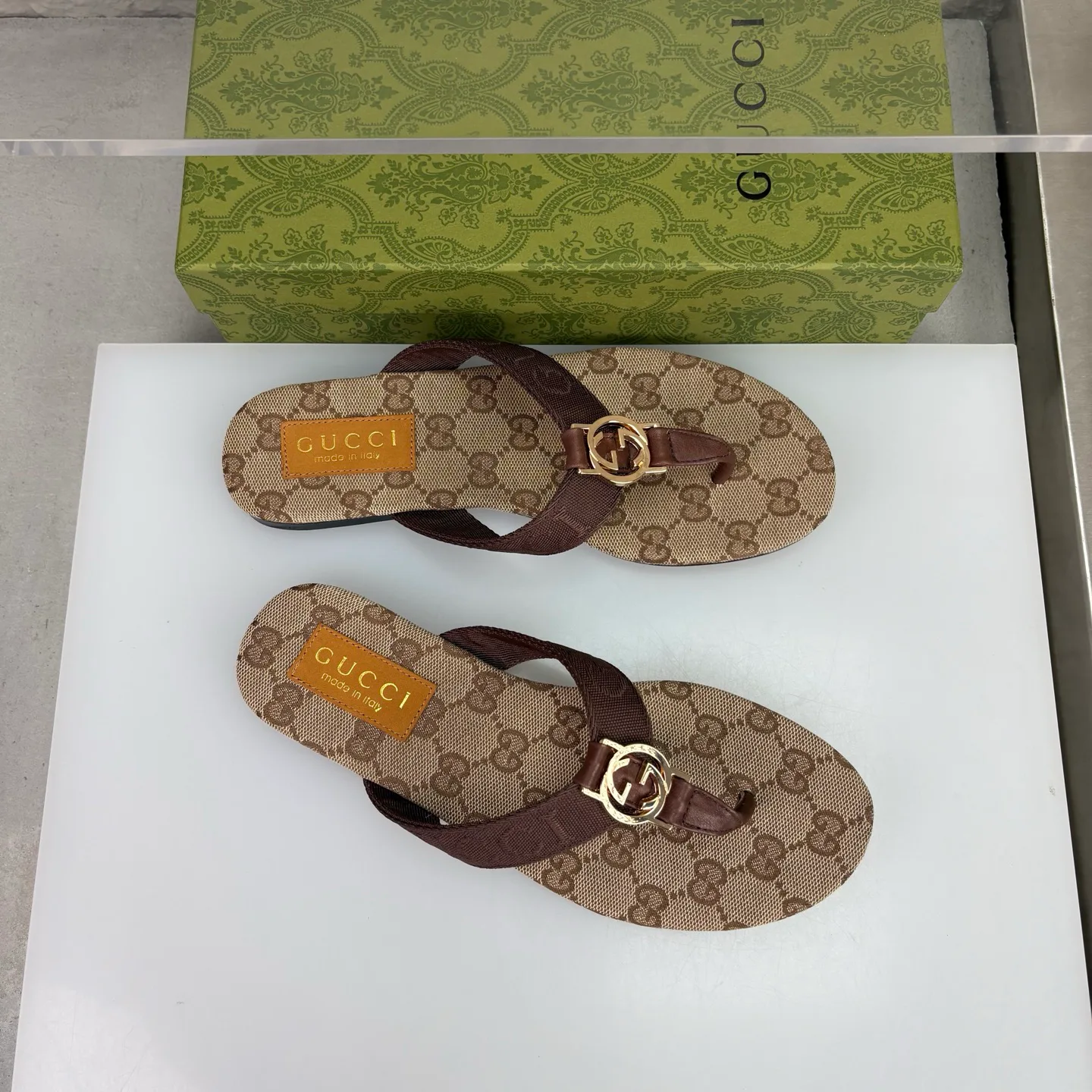 Шлепанцы Женские Gucci 18351546