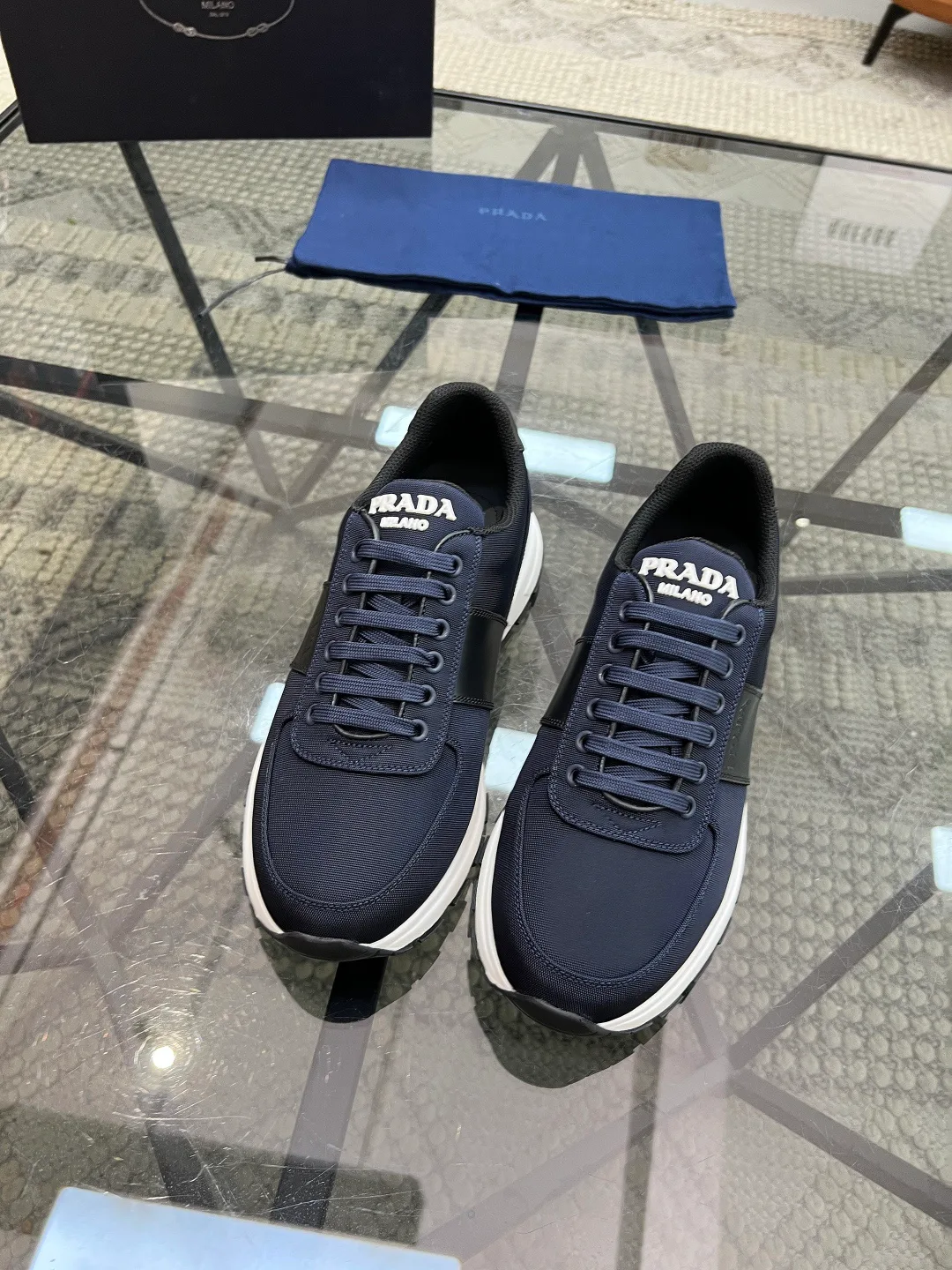 Кроссовки Мужские Prada 17950923