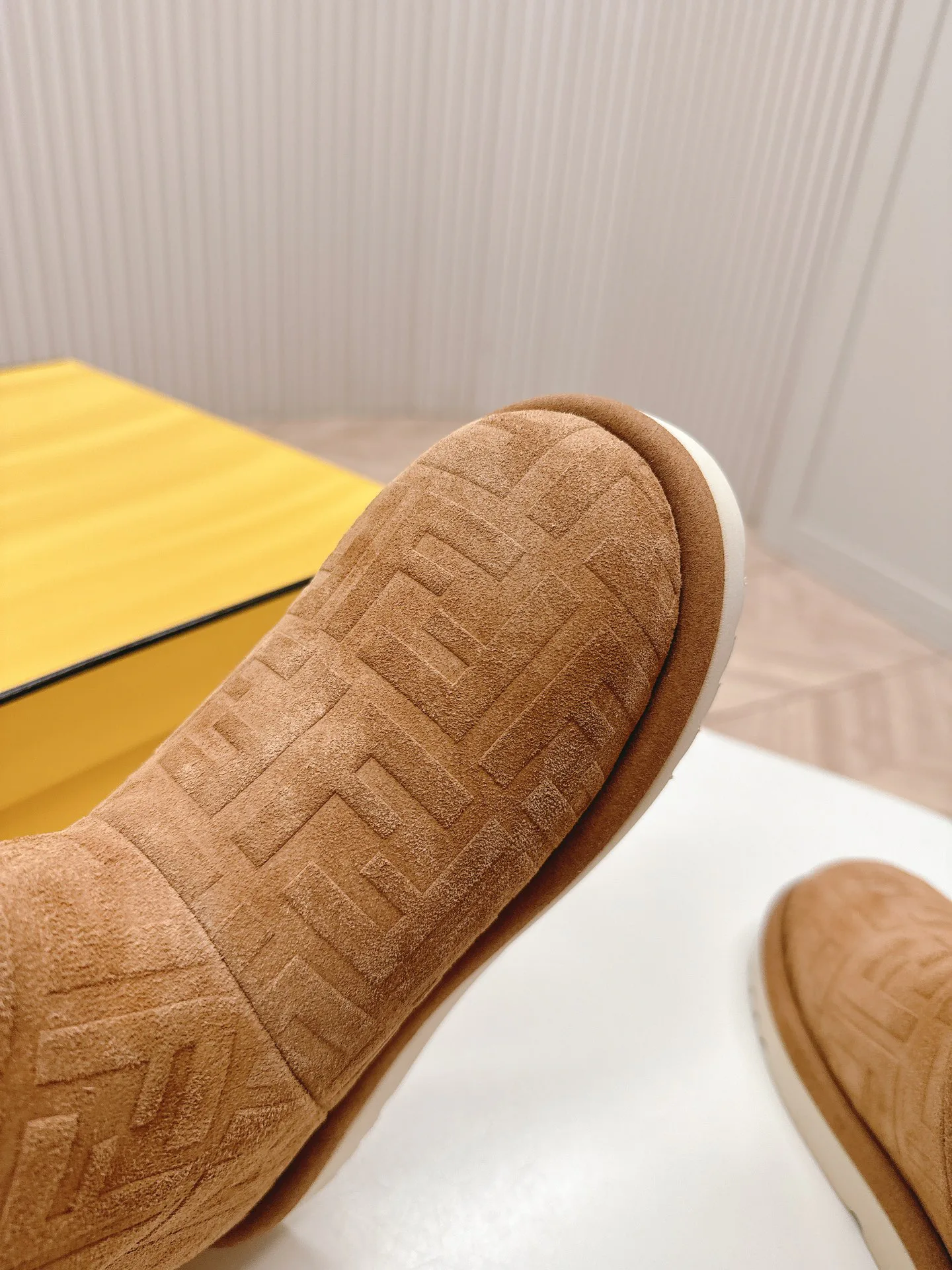Угги Женские Fendi 18264063