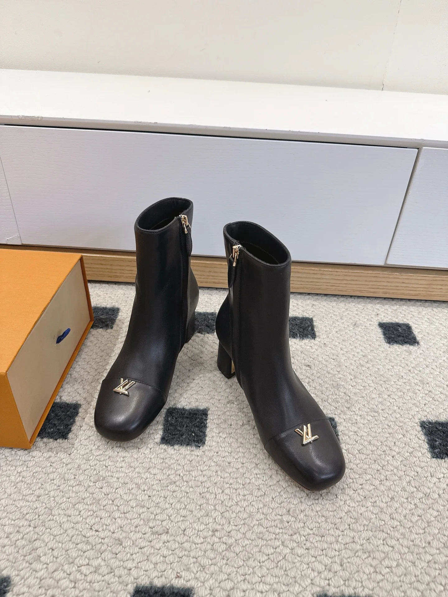 Ботинки Женские Louis Vuitton 5018347