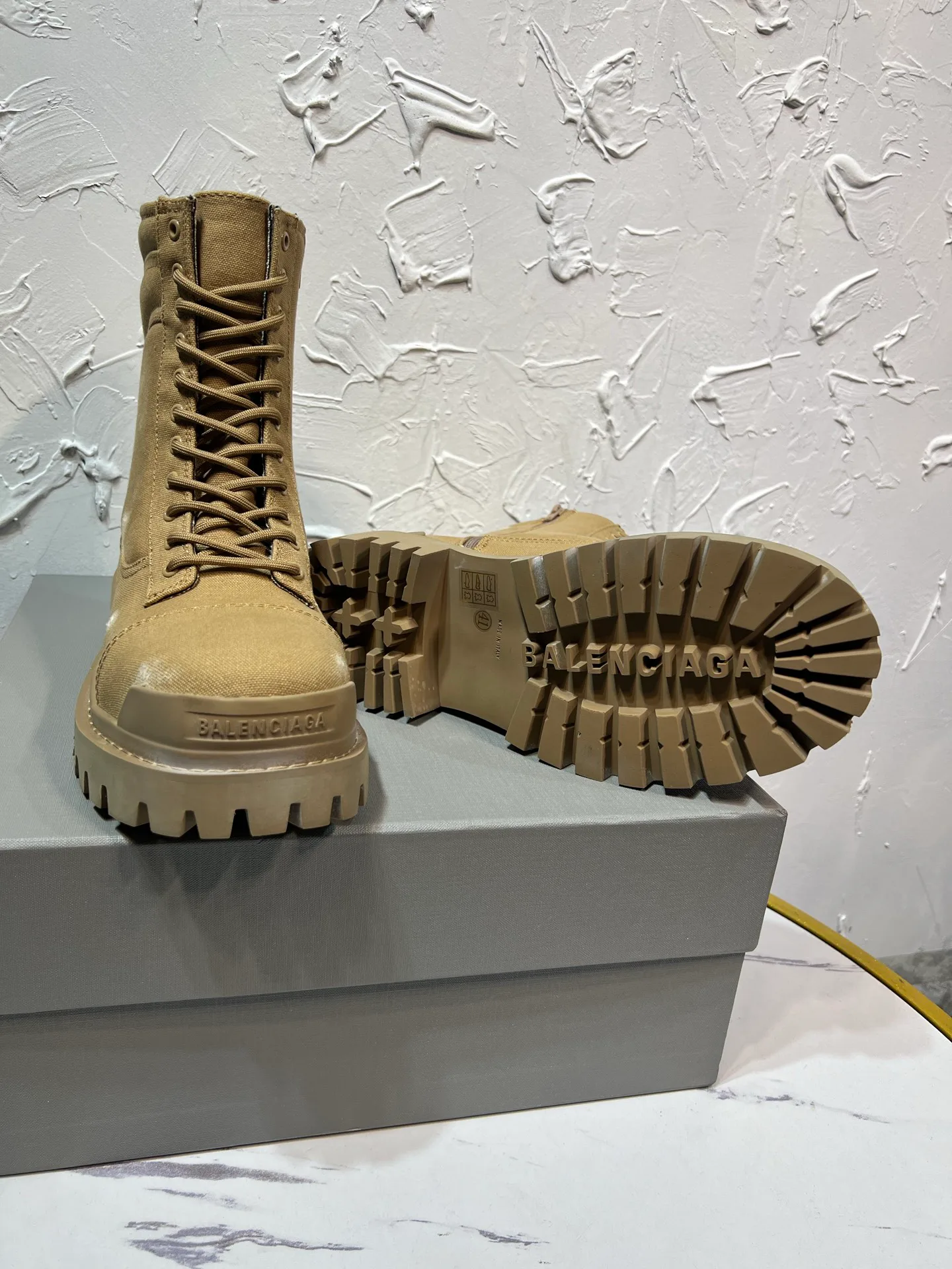 Ботинки Мужские Balenciaga 10843153