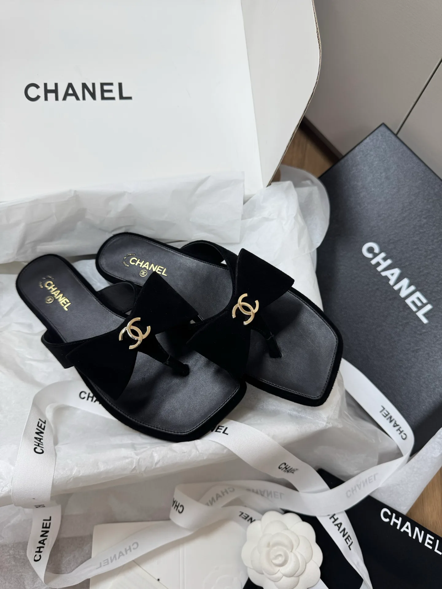 Шлепанцы Женские Chanel 17418253