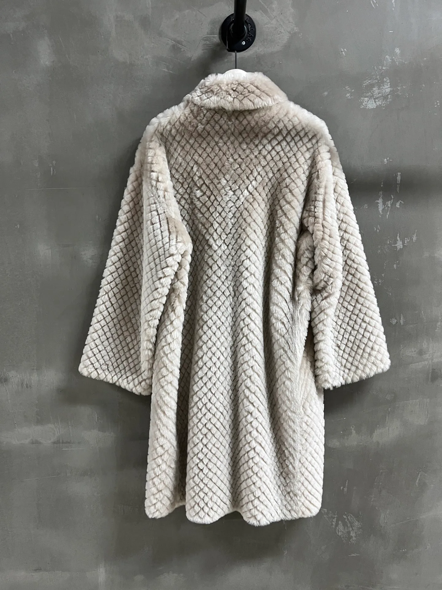 Дубленки Женские Bottega Veneta 358990