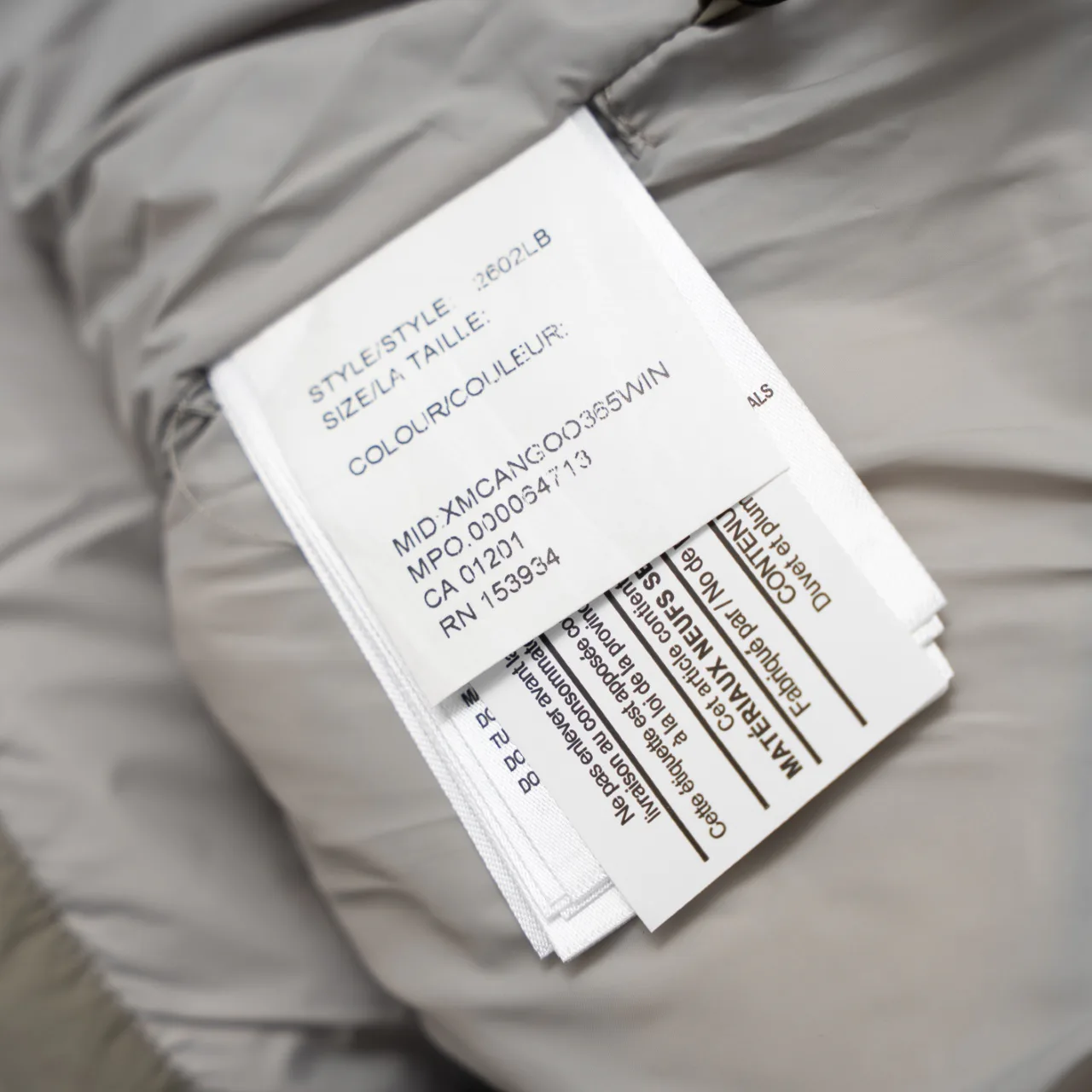 Куртки И Пуховики Женские Canada Goose 1536076