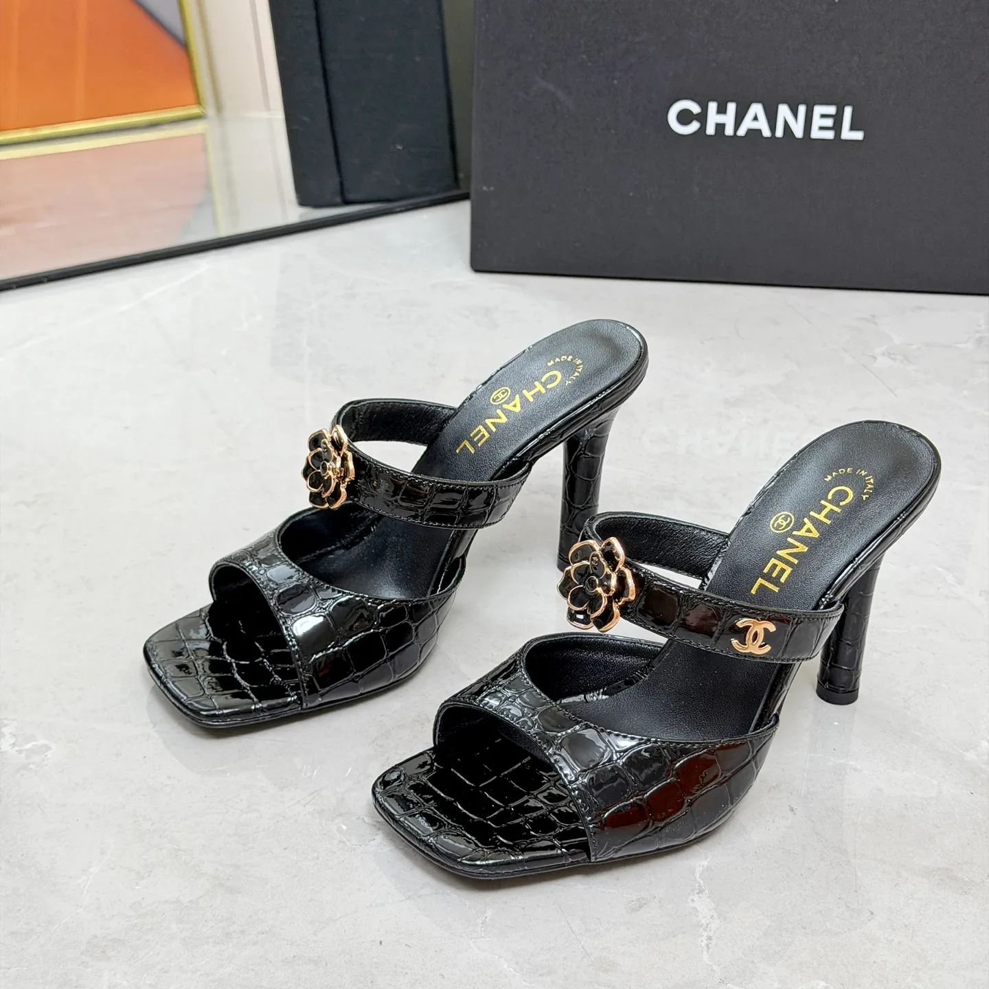 Босоножки Женские Chanel 17335033