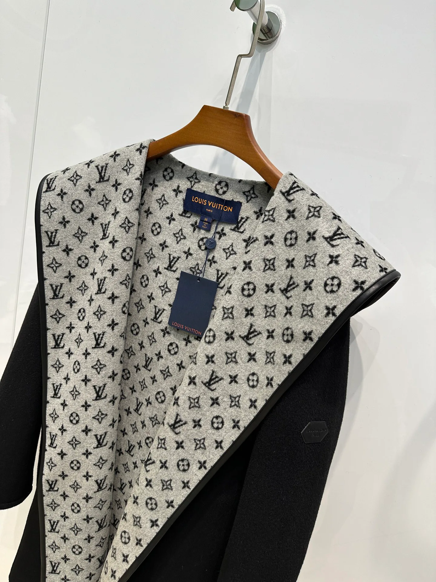 Пальто Женские Louis Vuitton 19800393