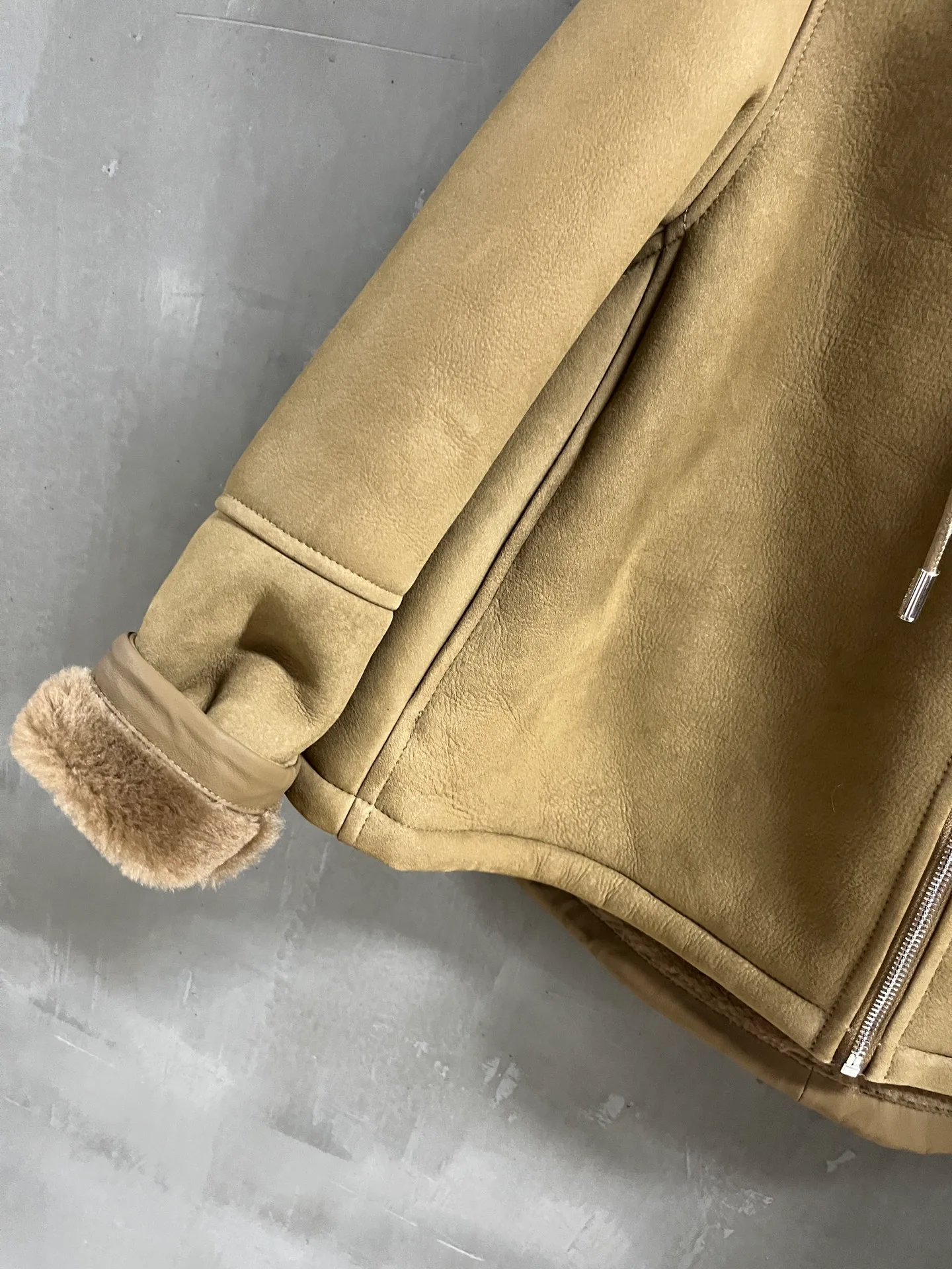 Куртки И Пуховики Женские Loewe 202418