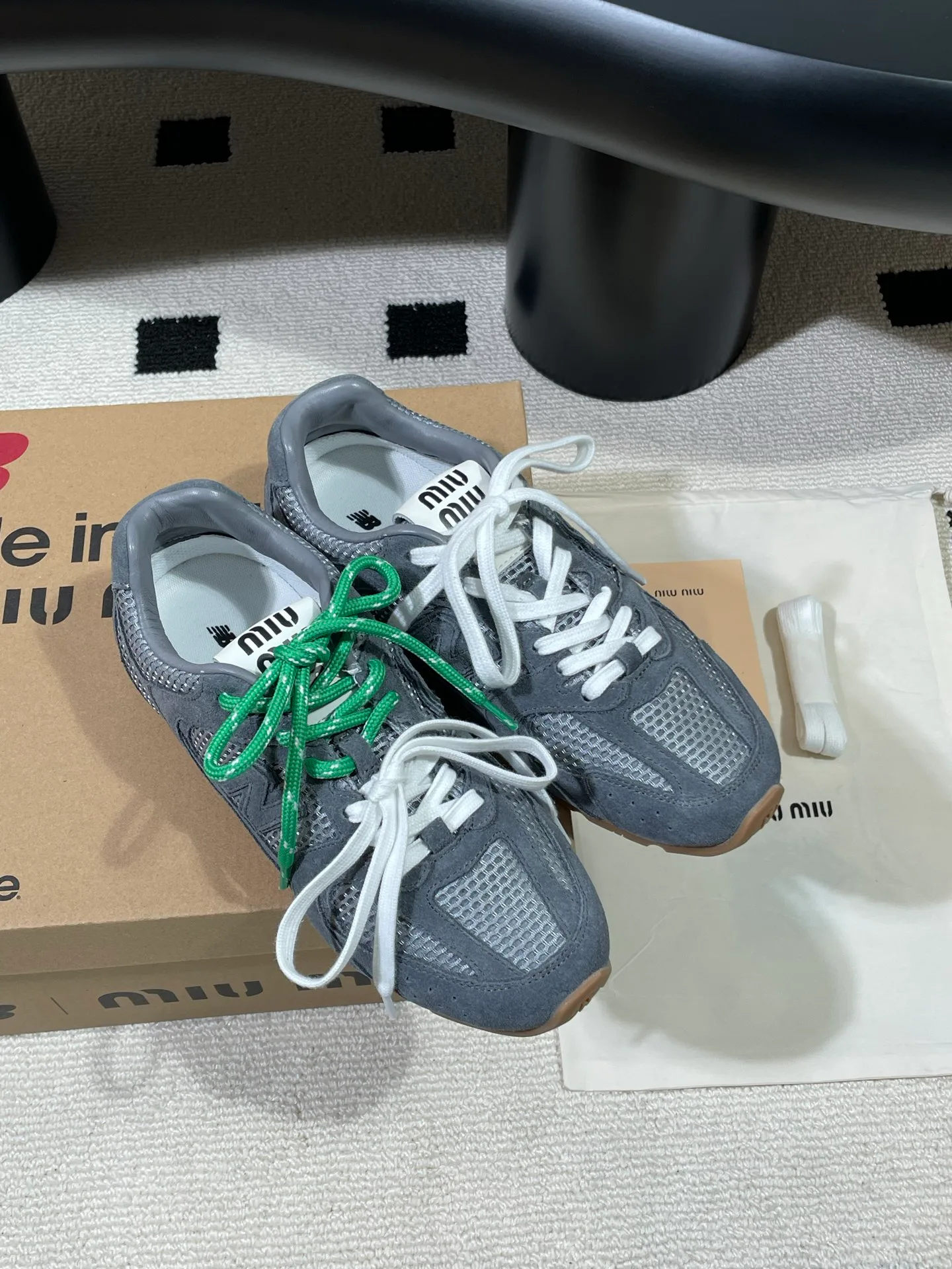 Кроссовки Женские Miu Miu 177406