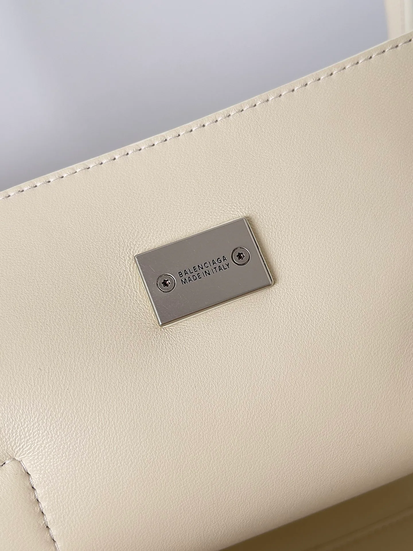 Классические Сумки Женские Balenciaga 32042