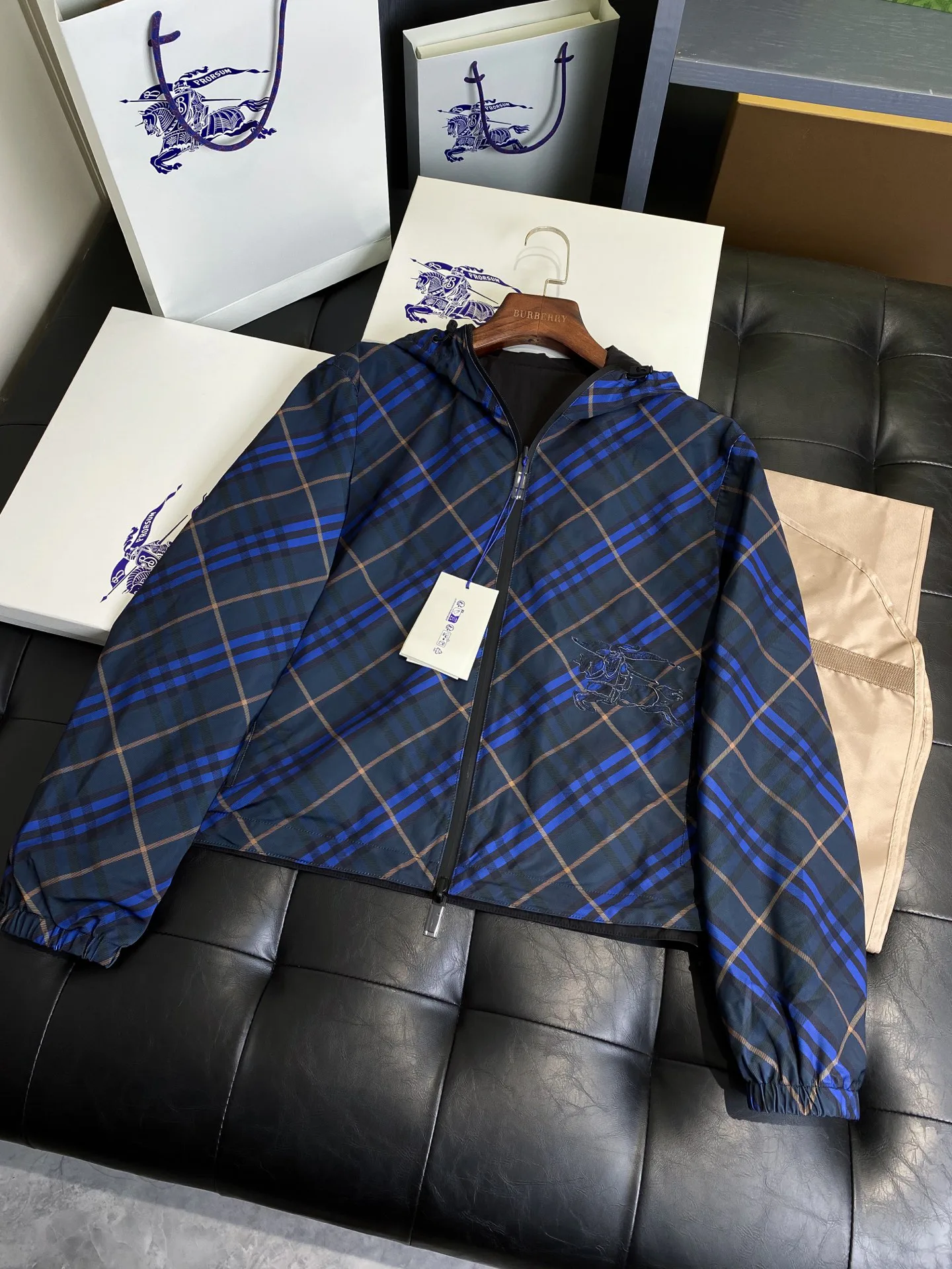 Куртки И Пуховики Мужские Burberry 13432996