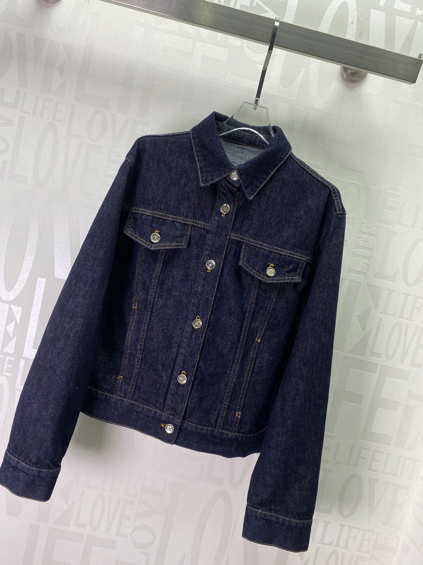 Куртки И Пуховики Женские Chanel 950617