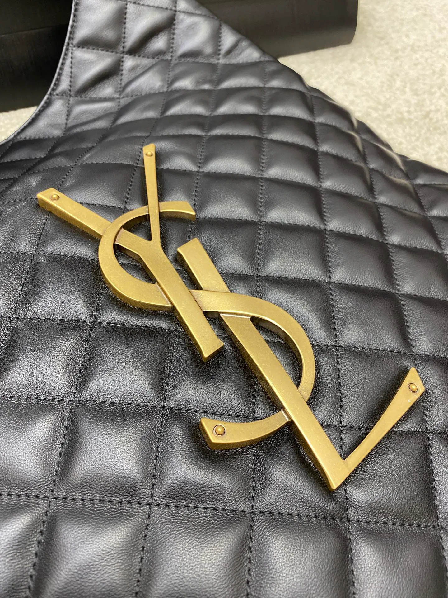 Классические Сумки Женские Saint Laurent 11485341
