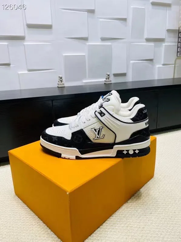 Кроссовки Женские Louis Vuitton 311302