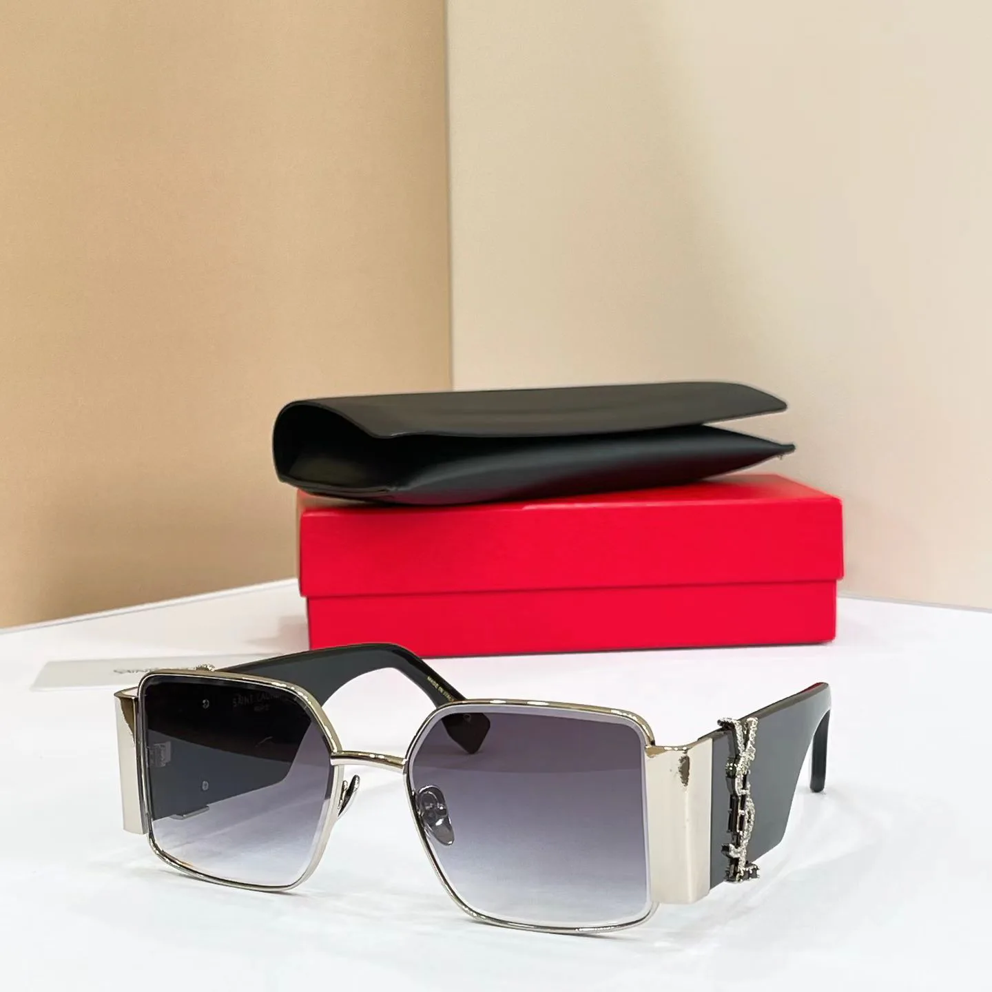 Очки Saint Laurent 17633237