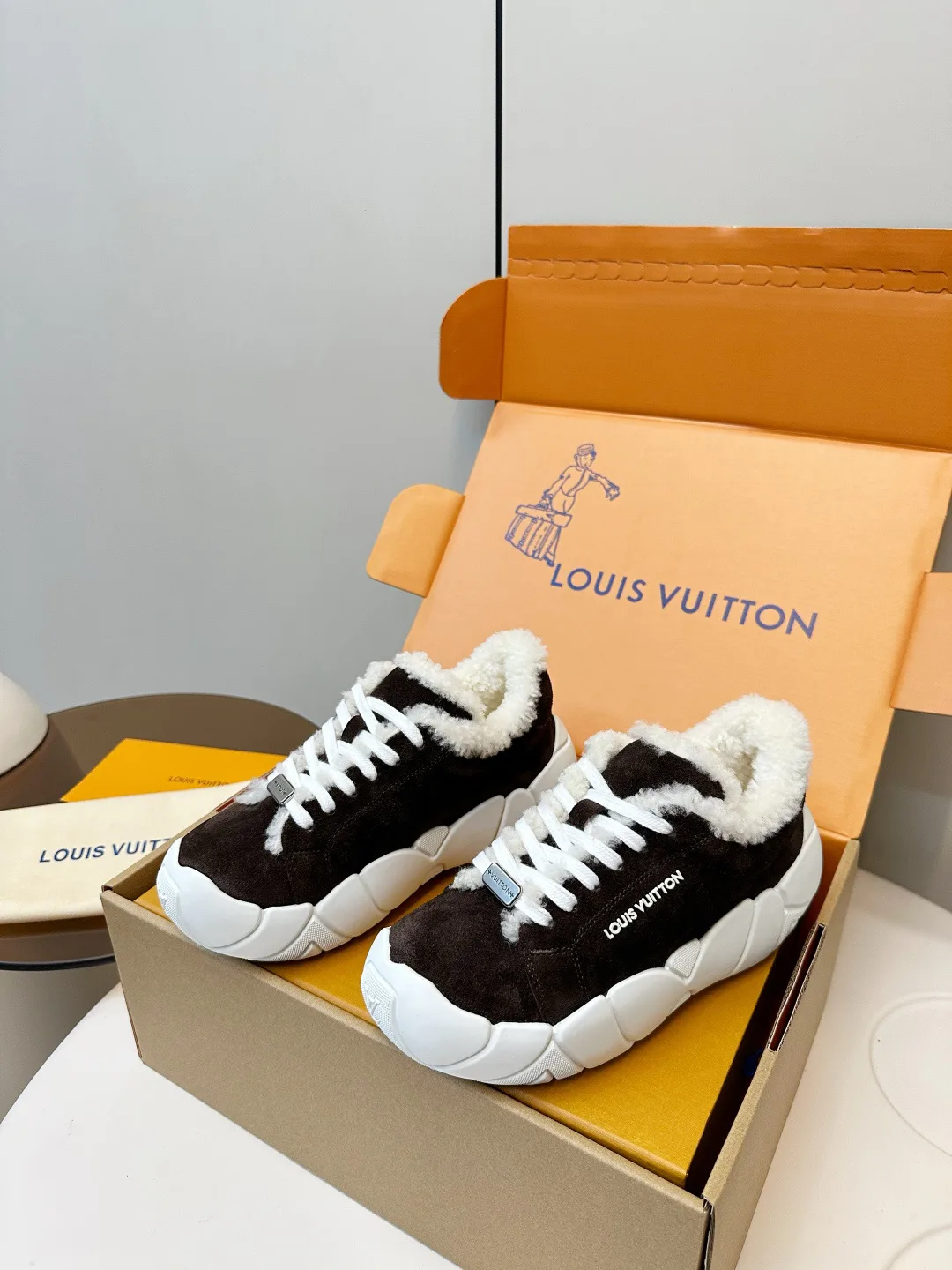 Кроссовки Женские Louis Vuitton 279794