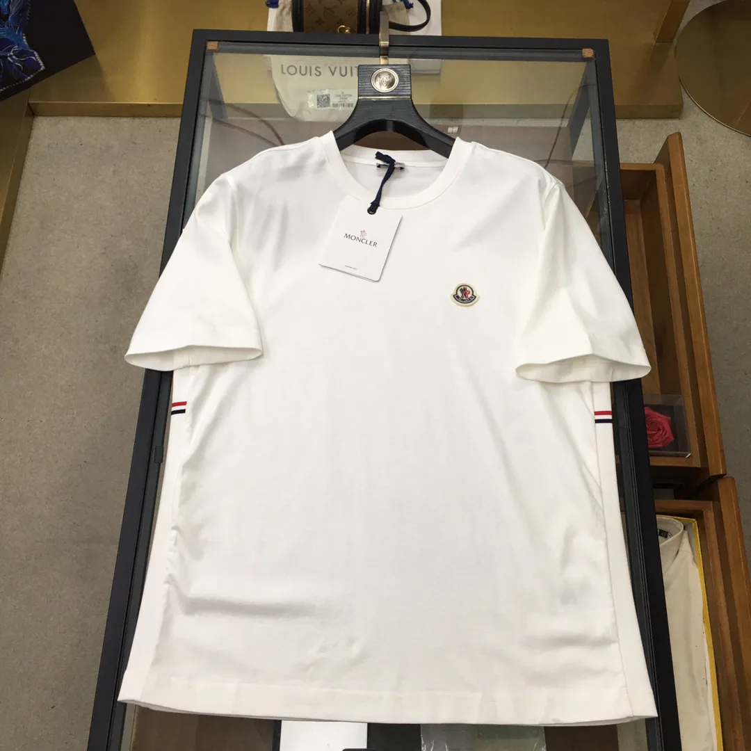 Футболки Женские Moncler 11704179