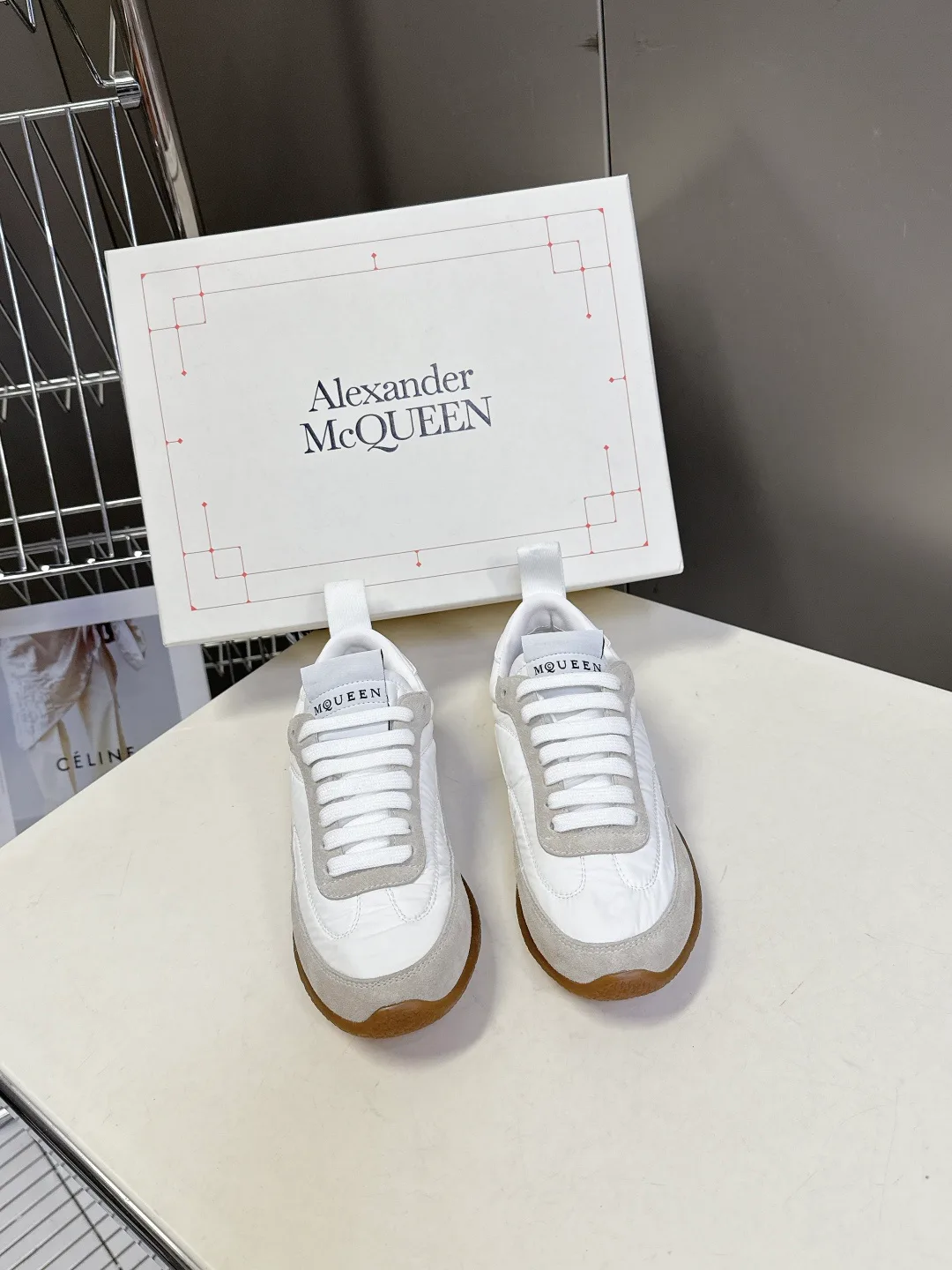 Кроссовки Женские Alexander Mcqueen 679633