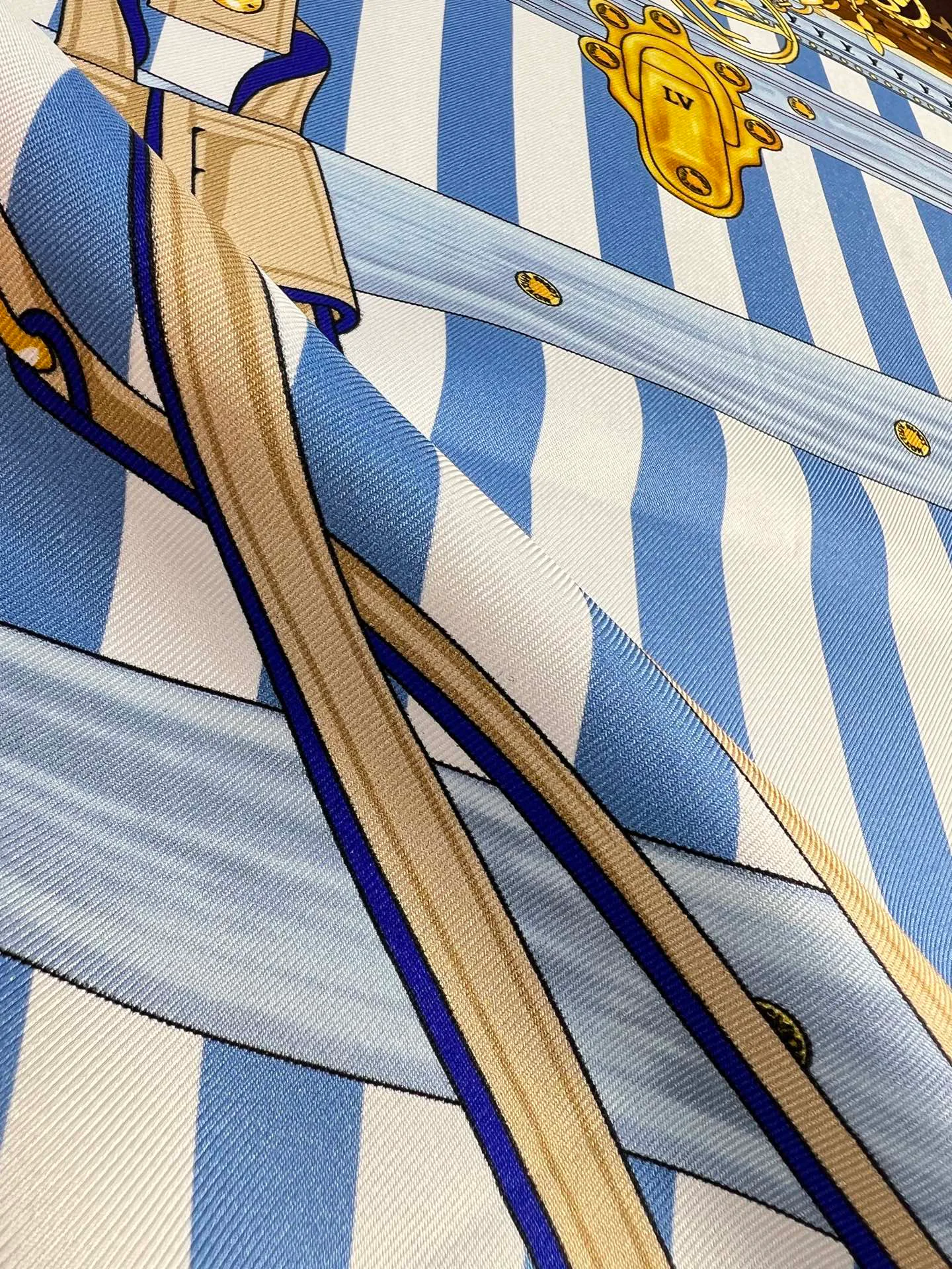 Платки Louis Vuitton 10235991