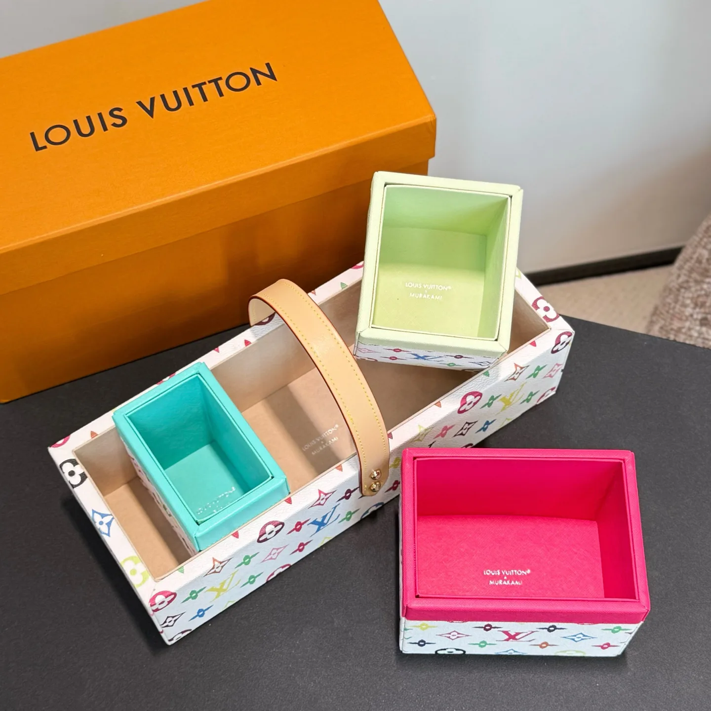 Текстиль Louis Vuitton 6348676