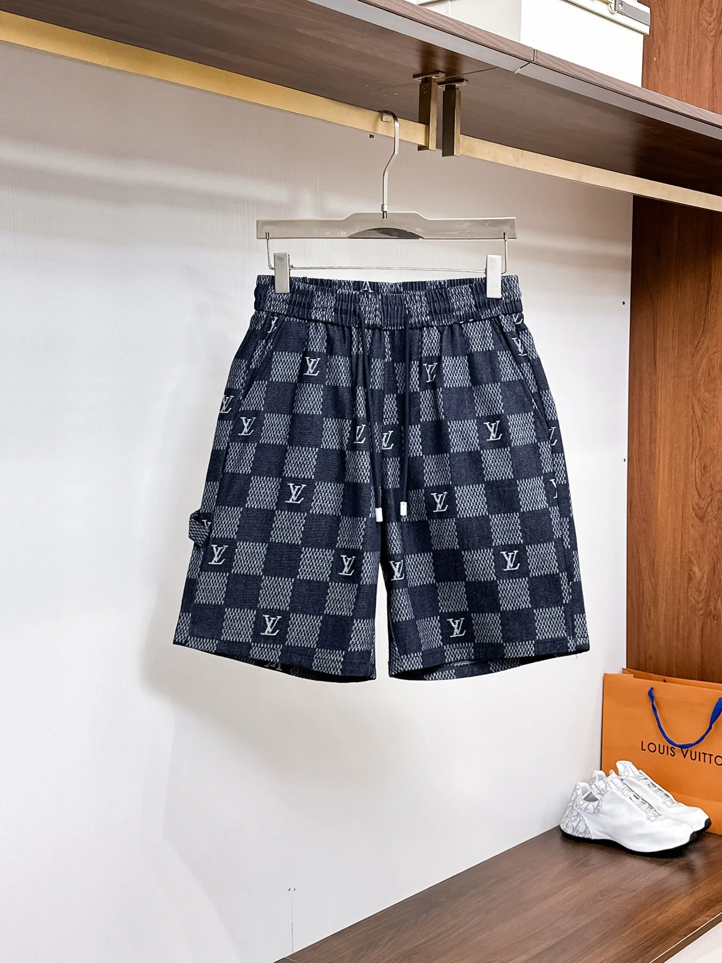 Шорты Мужские Louis Vuitton 13417597