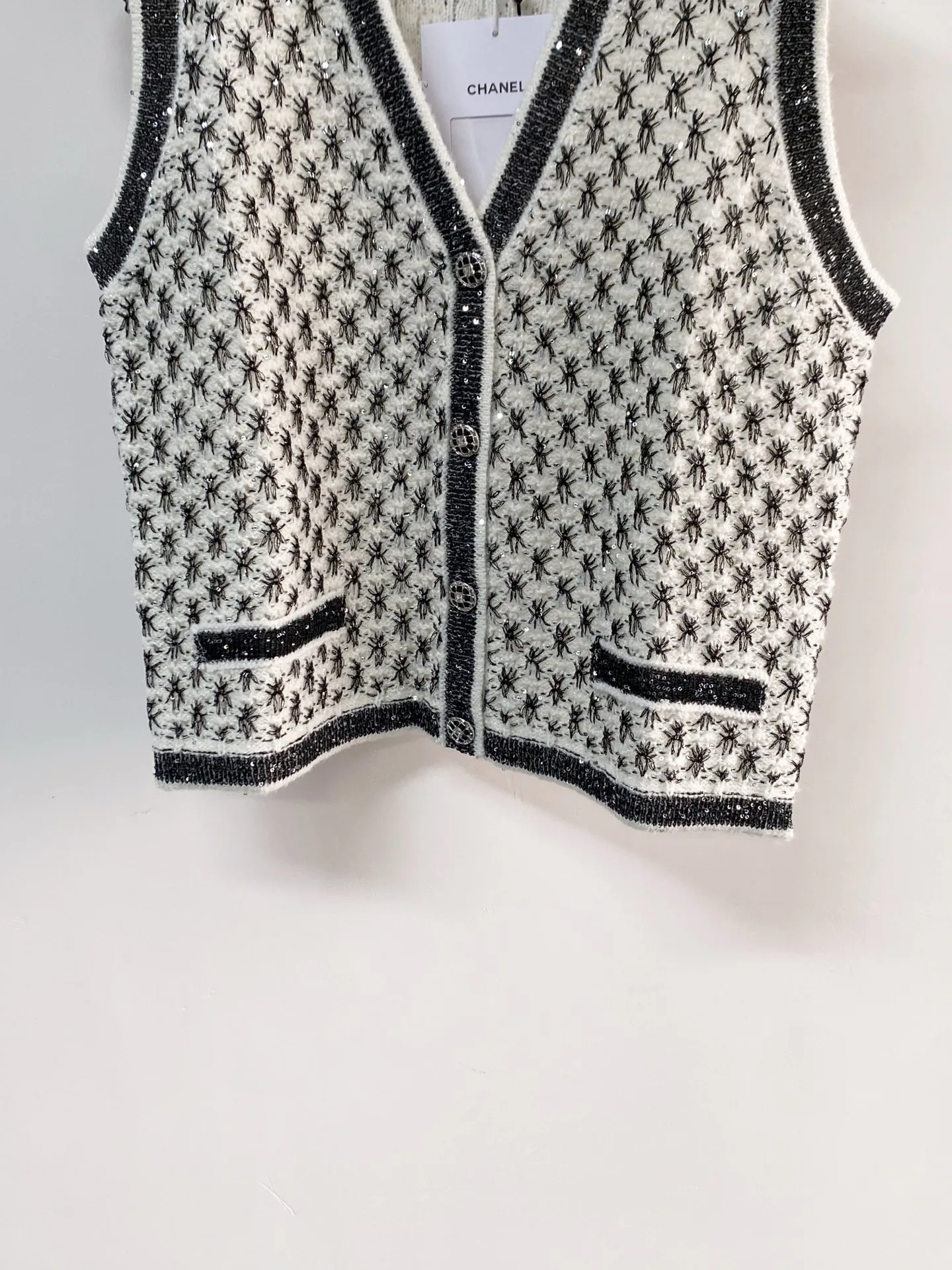 Жилеты Женские Chanel 11946170