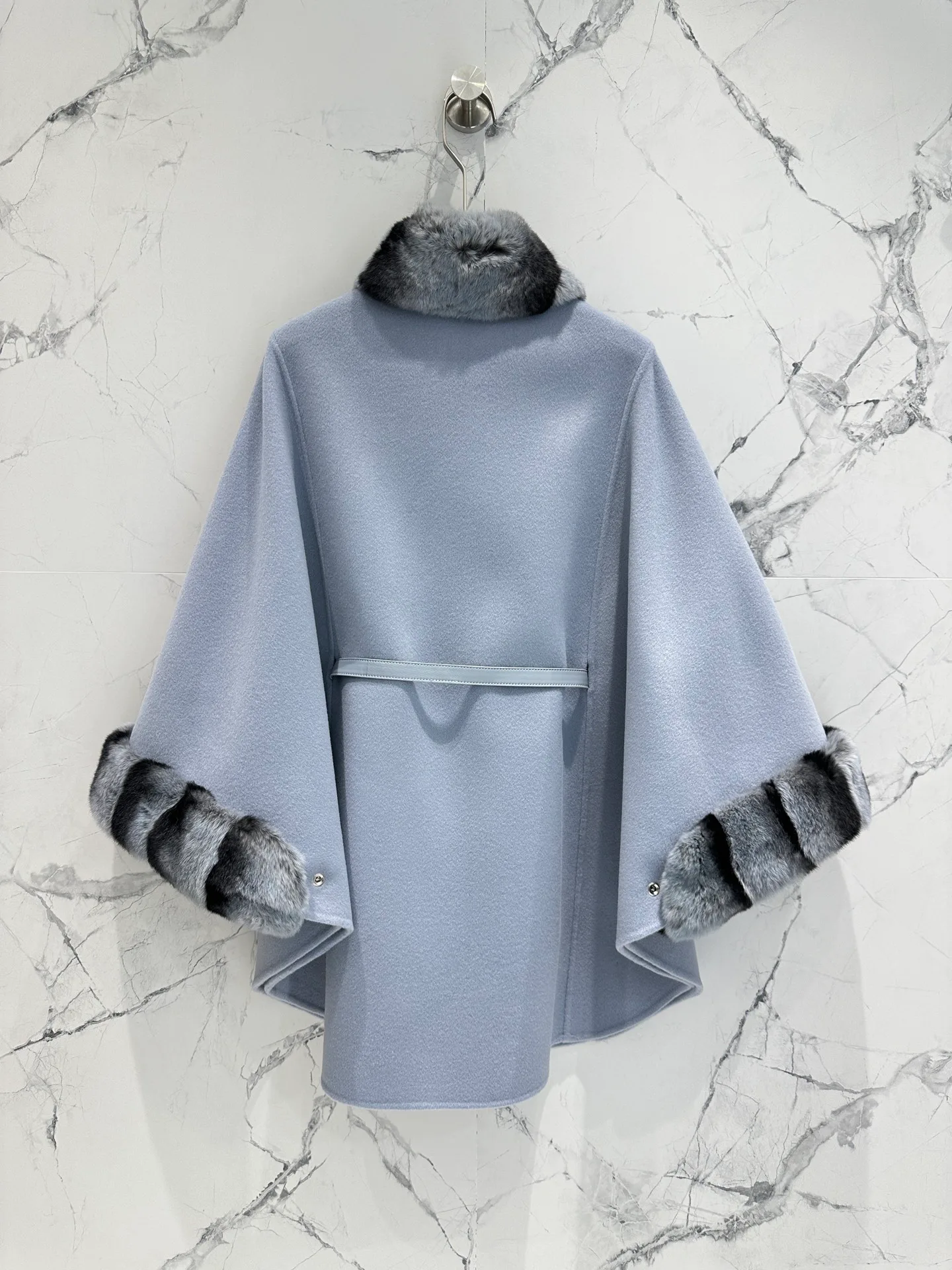 Пальто Женские Loro Piana 1872145