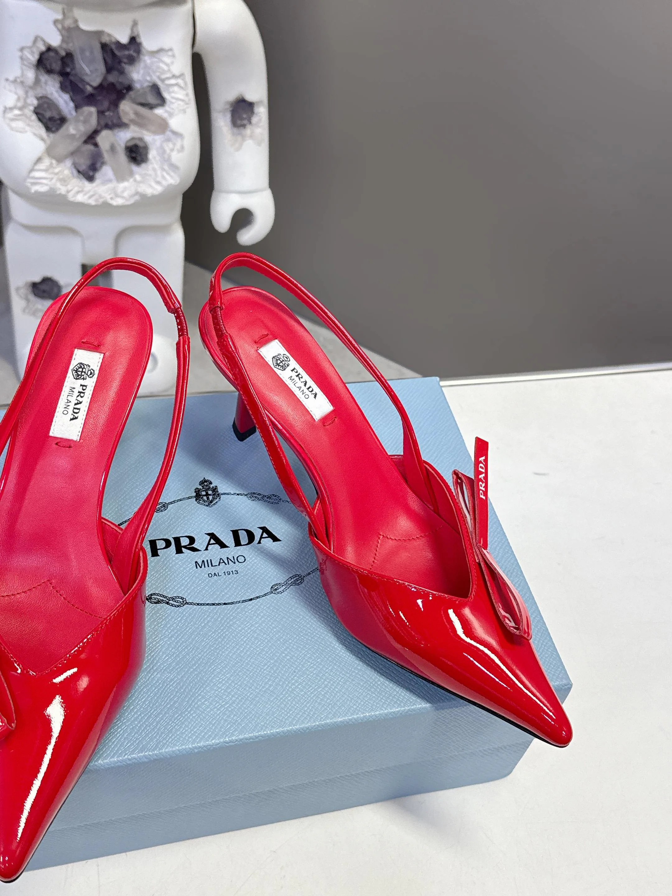 Туфли Женские Prada 18083952