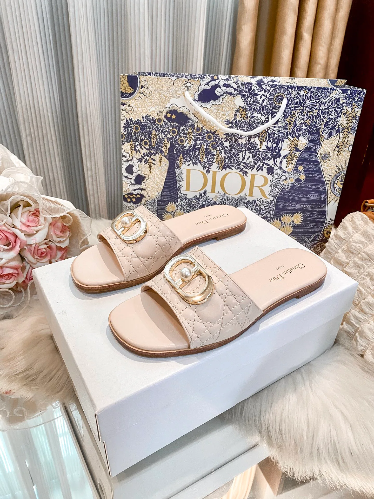 Шлепанцы Женские Christian Dior 12208676