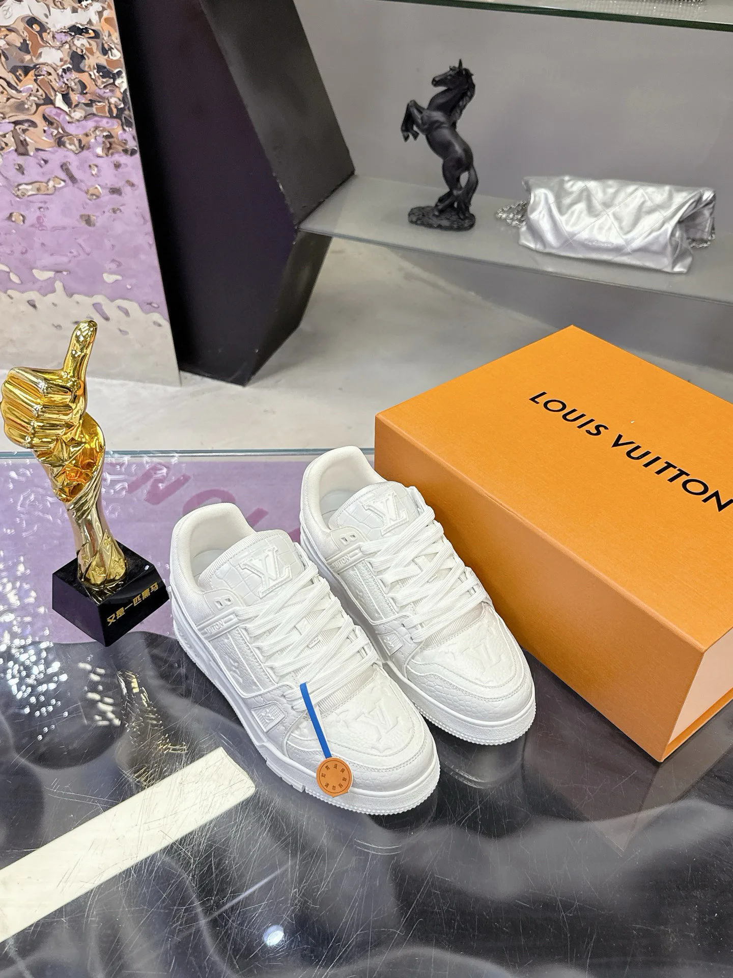 Кроссовки Женские Louis Vuitton 604327