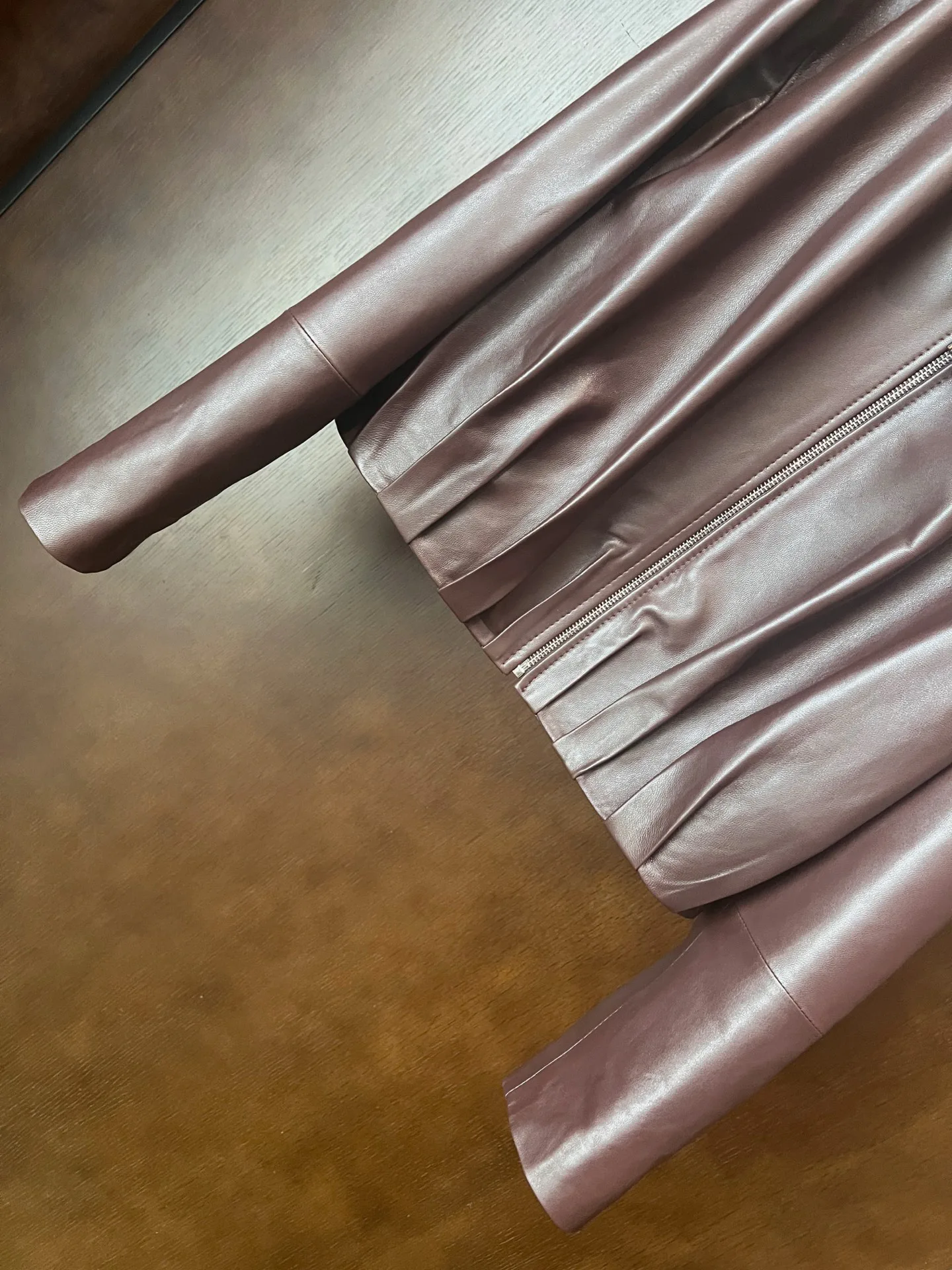 Кожаные Куртки И Дублёнки Женские Loewe 9101802