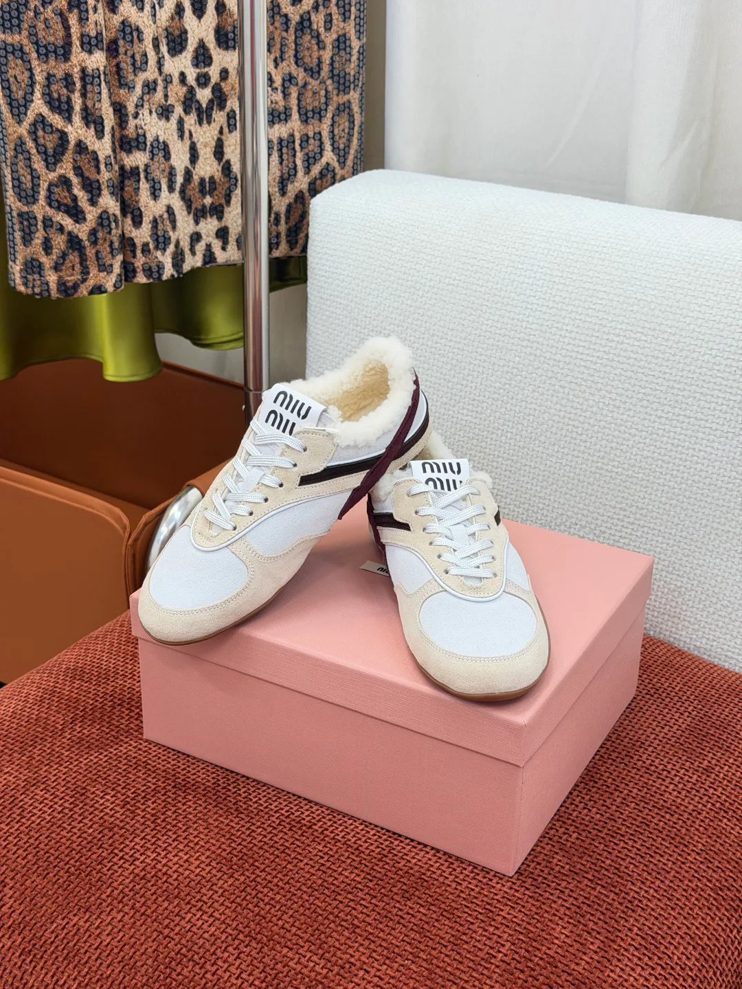 Кроссовки Женские Miu Miu 19655426