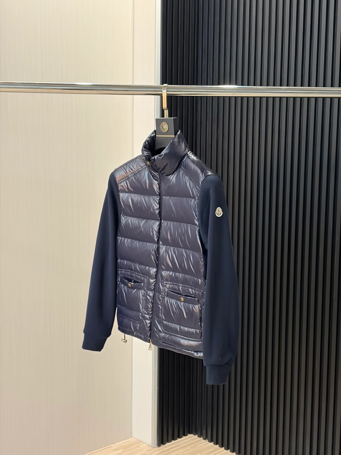Куртки И Пуховики Мужские Moncler 18231124