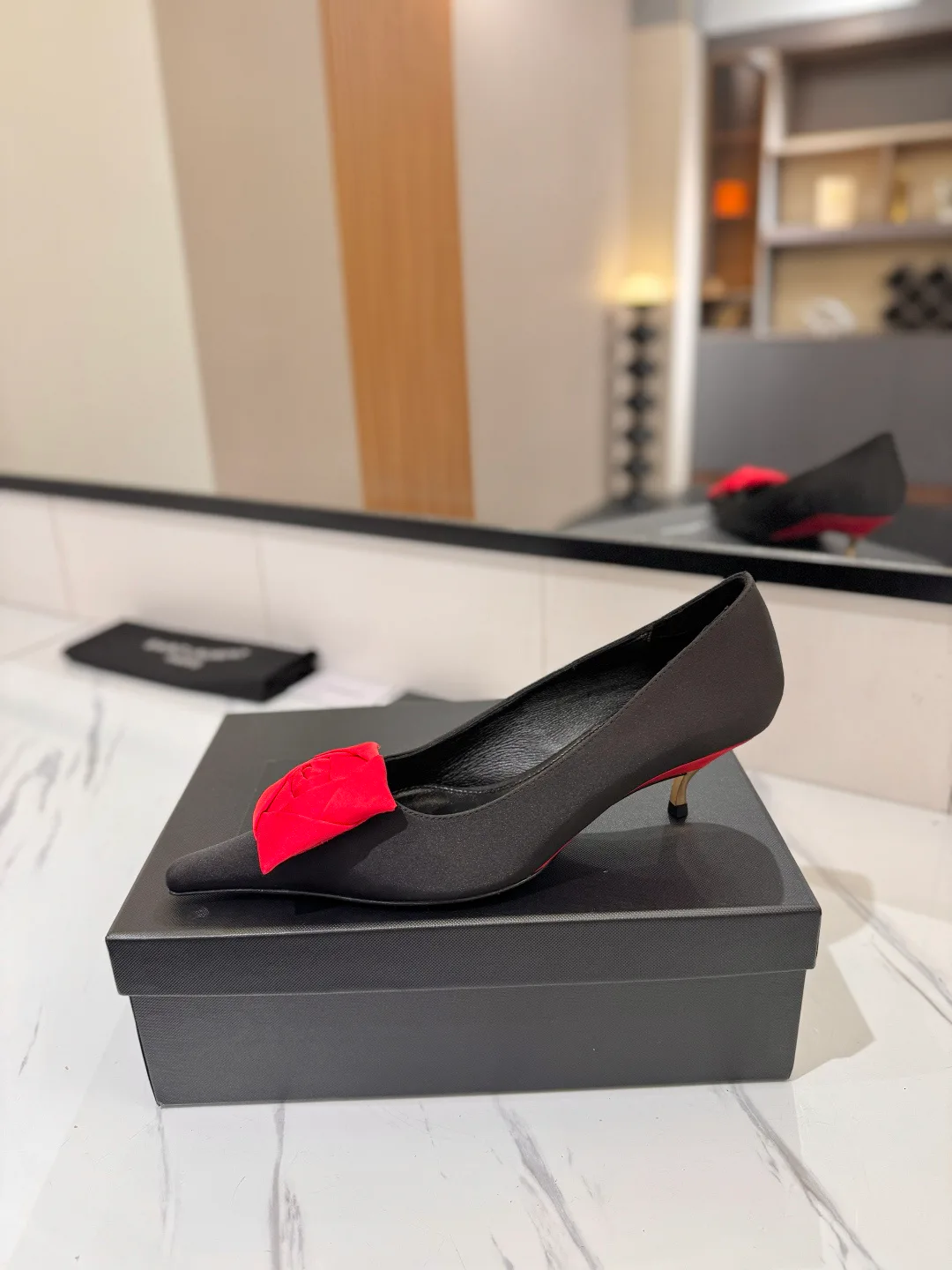 Туфли Женские Saint Laurent 18322936