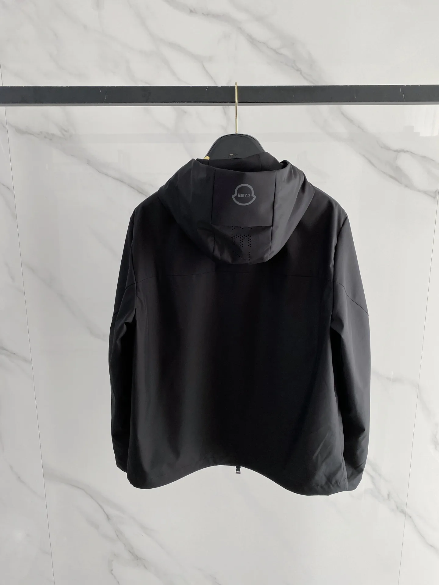 Куртки И Пуховики Мужские Moncler 11664865