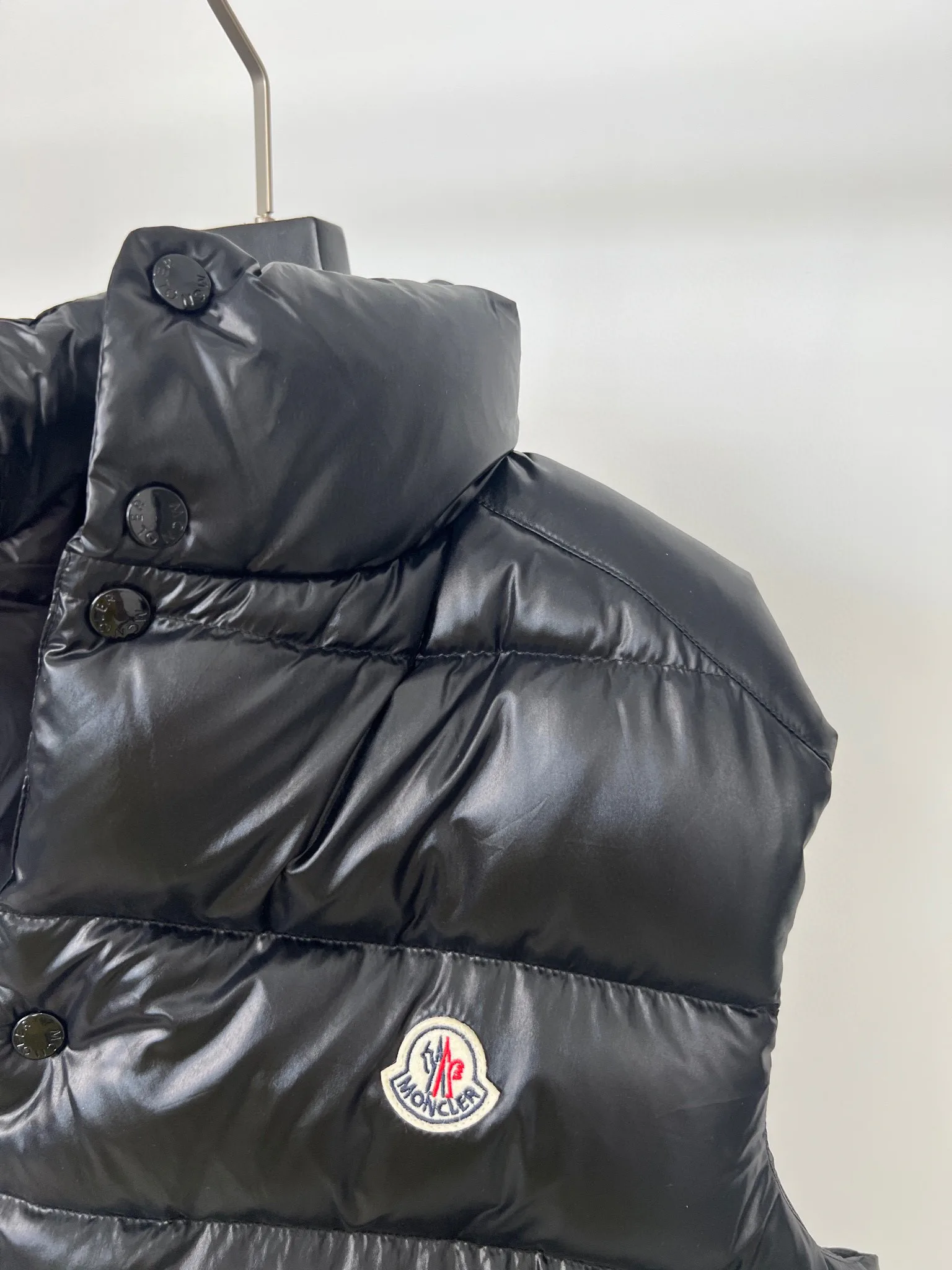 Жилеты Женские Moncler 18415670