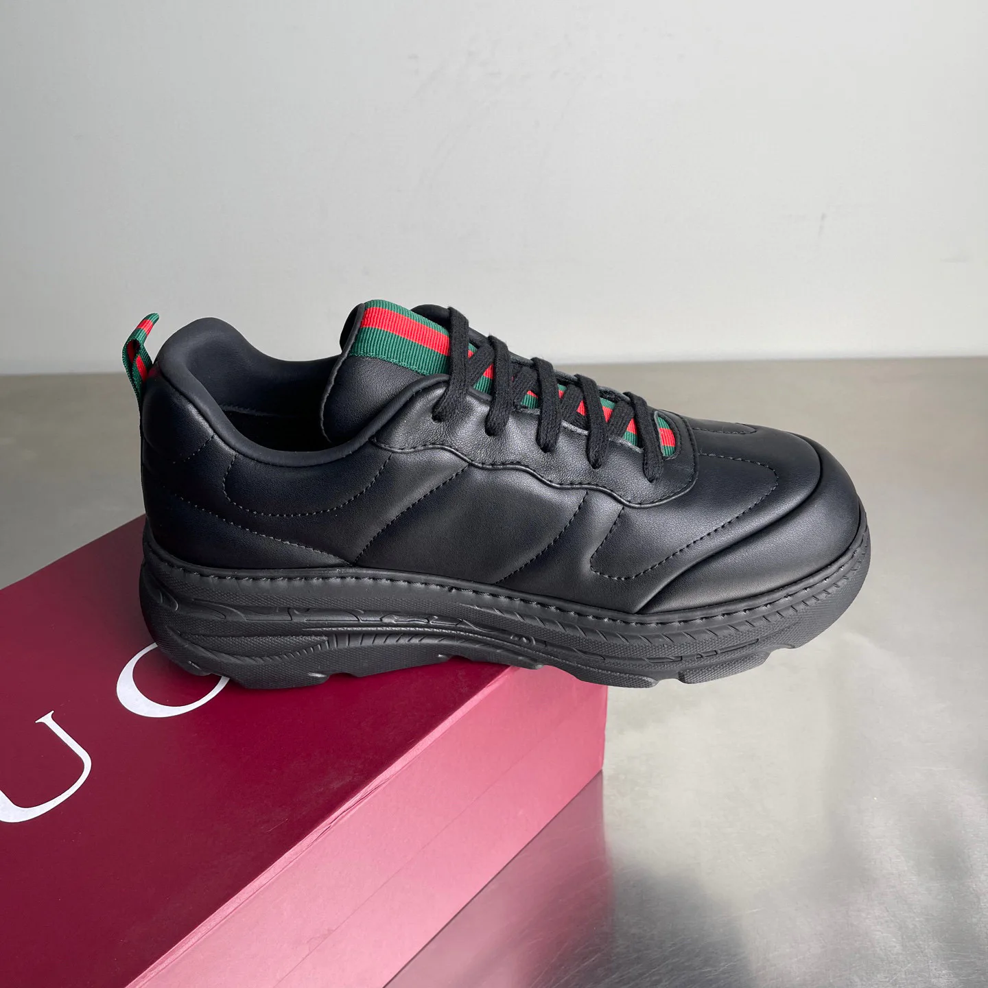 Кроссовки Мужские Gucci 11679356