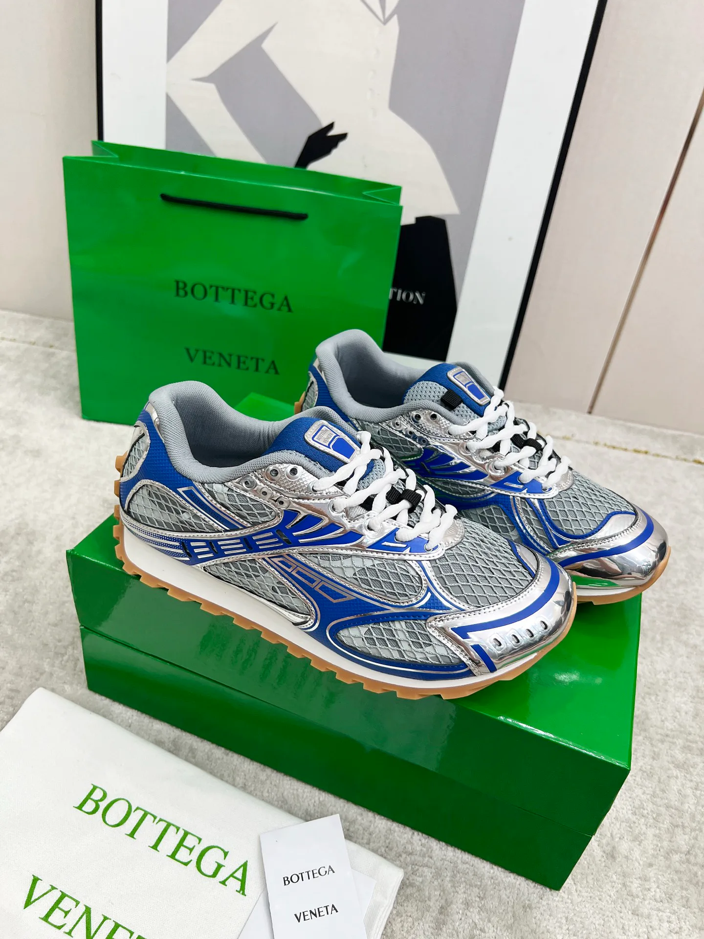 Кроссовки Женские Bottega Veneta 11679373