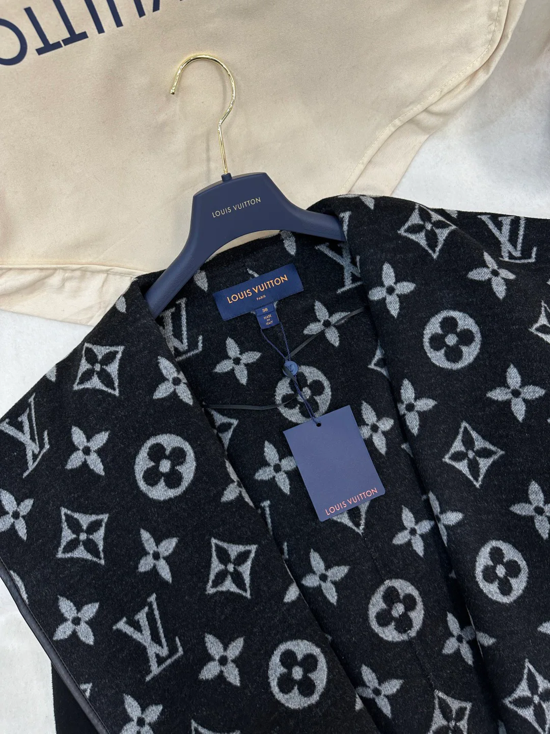 Пальто Женские Louis Vuitton 3532953