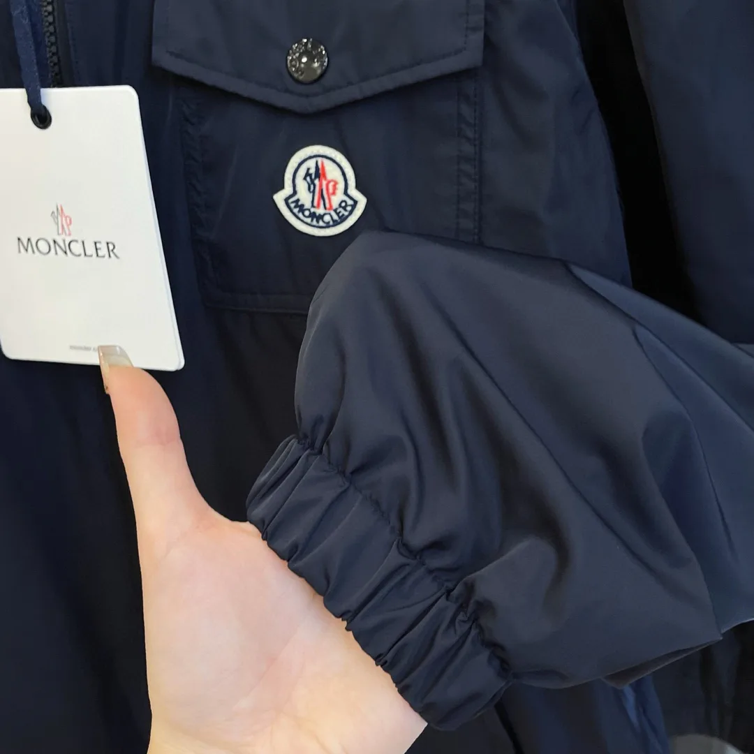 Куртки И Пуховики Женские Moncler 11459423