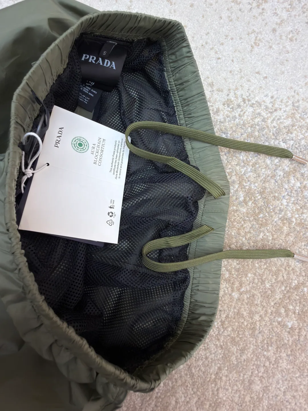 Шорты Мужские Prada 17527091
