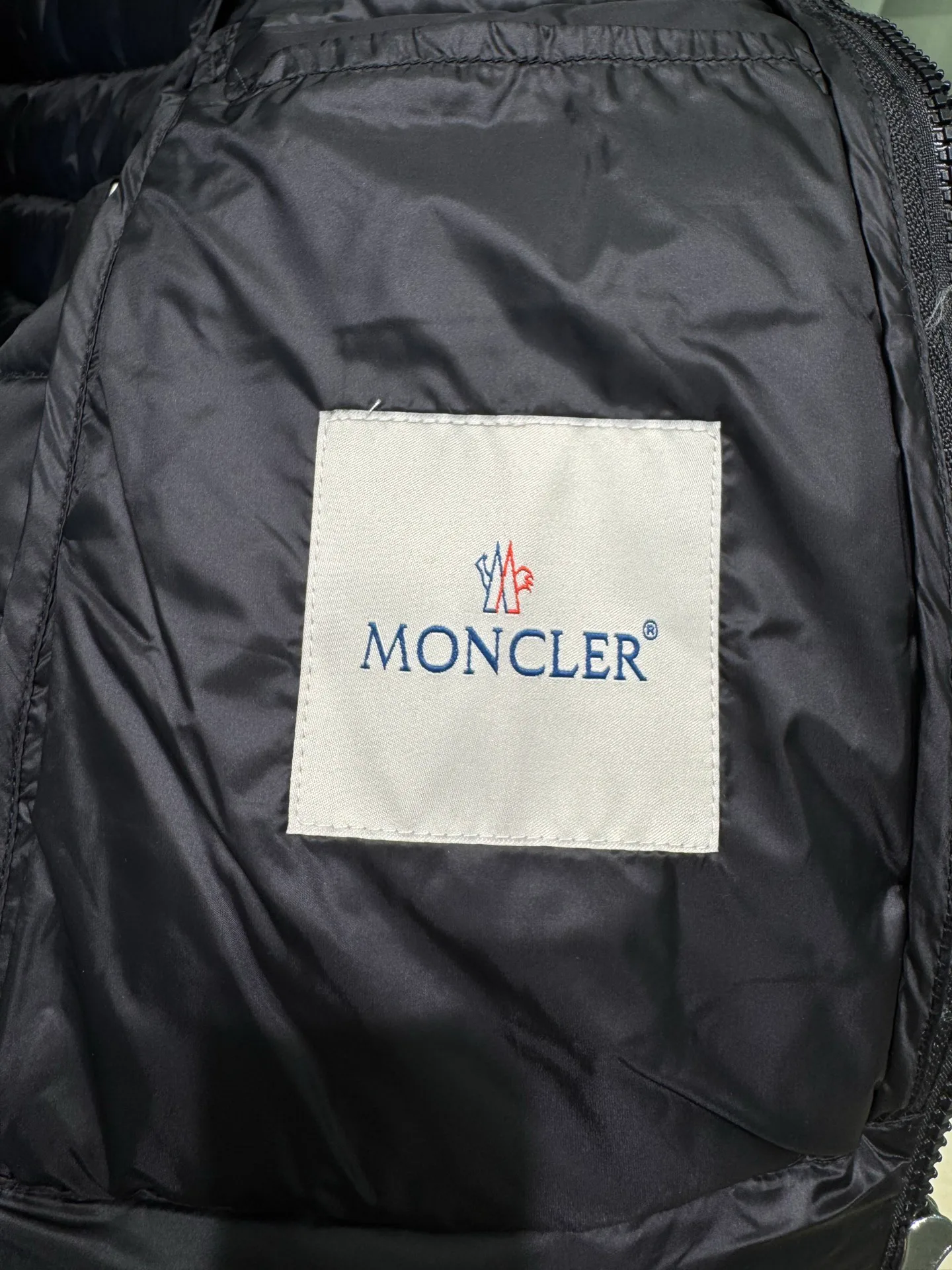 Куртки И Пуховики Женские Moncler 812982