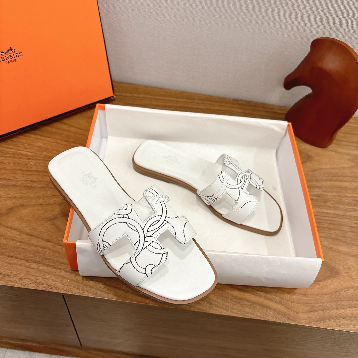 Шлепанцы Женские Hermes 399025